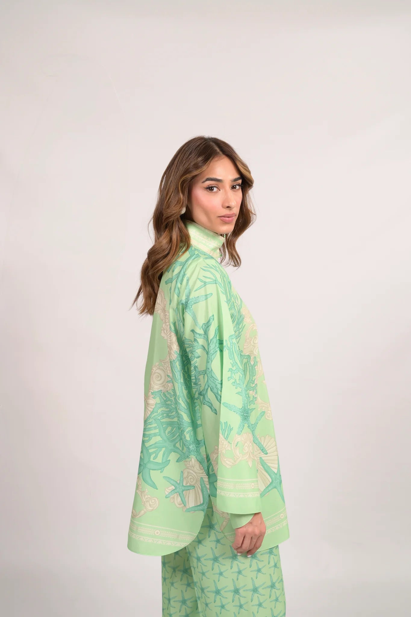 Marjan B | BARAÉ KHANOM