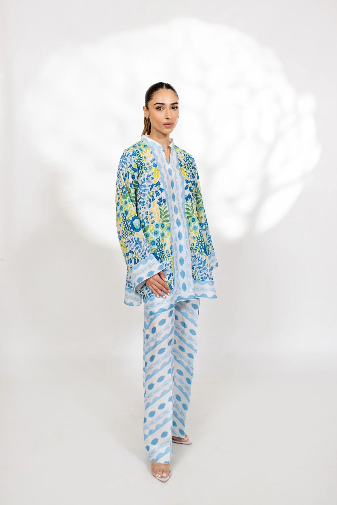 Water lilly | BARAÉ KHANOM