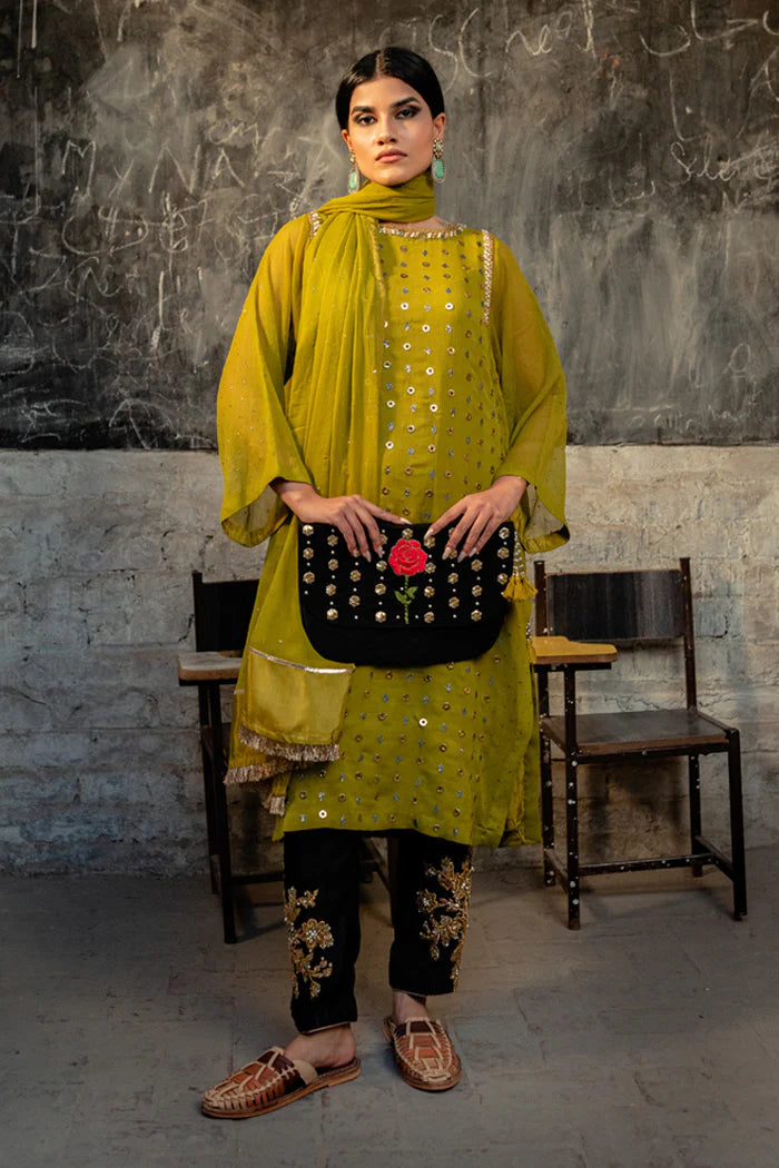 DIYA | MEHR KHAN