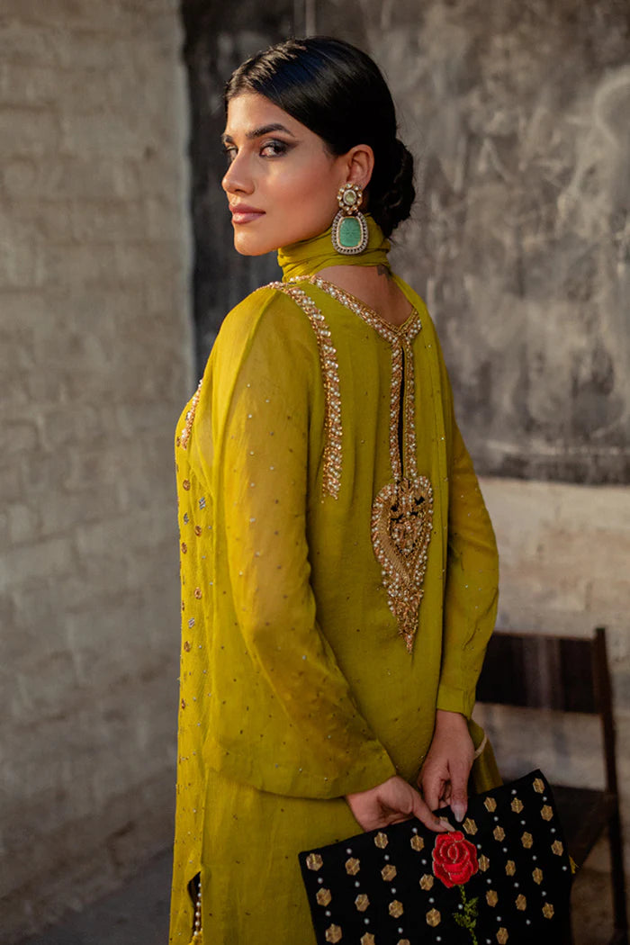 DIYA | MEHR KHAN