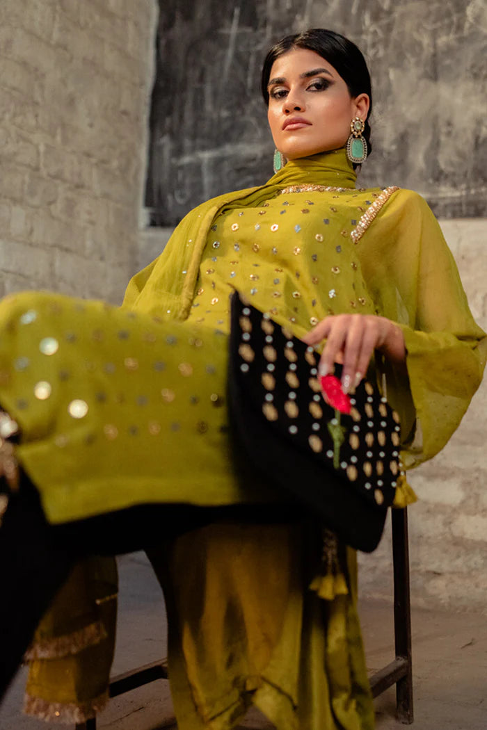 DIYA | MEHR KHAN
