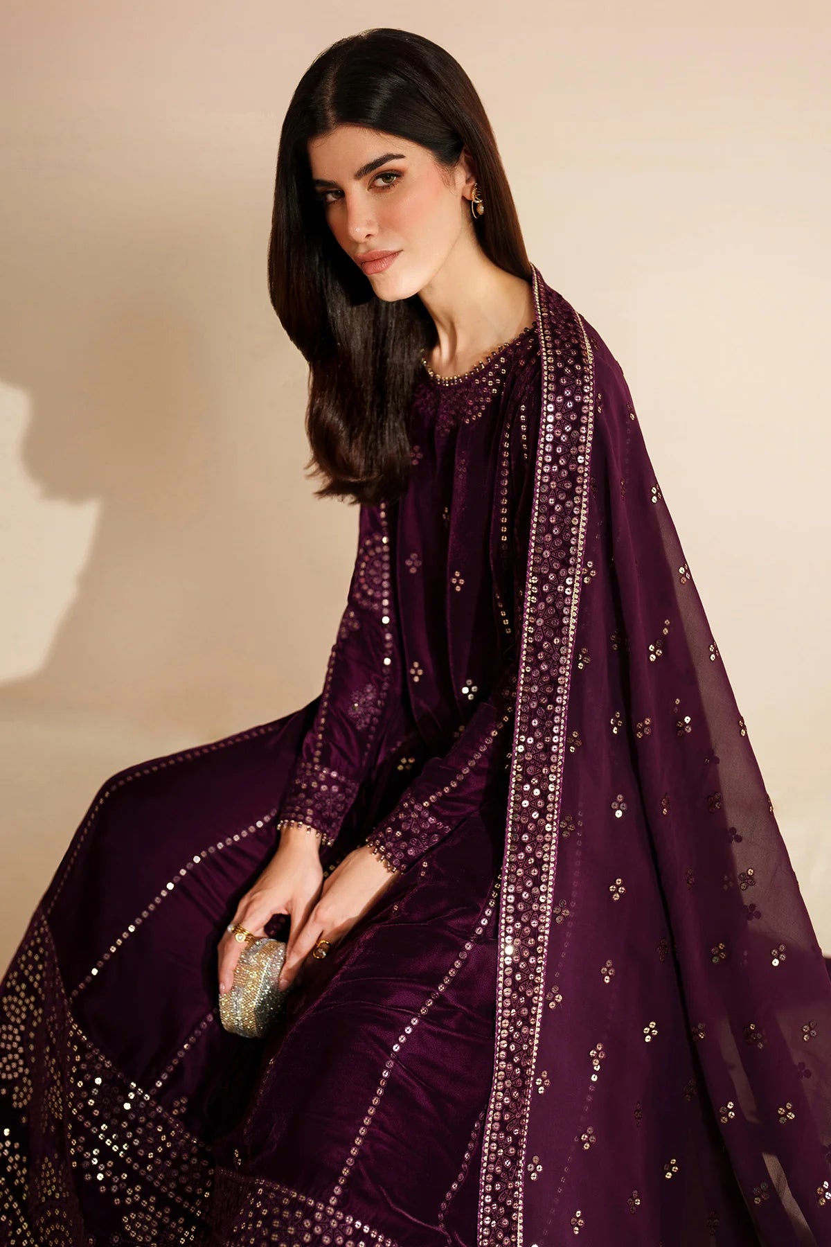 JZ-VVF-D1-0 | EMBROIDERED VELVET FORMAL | Jazmin
