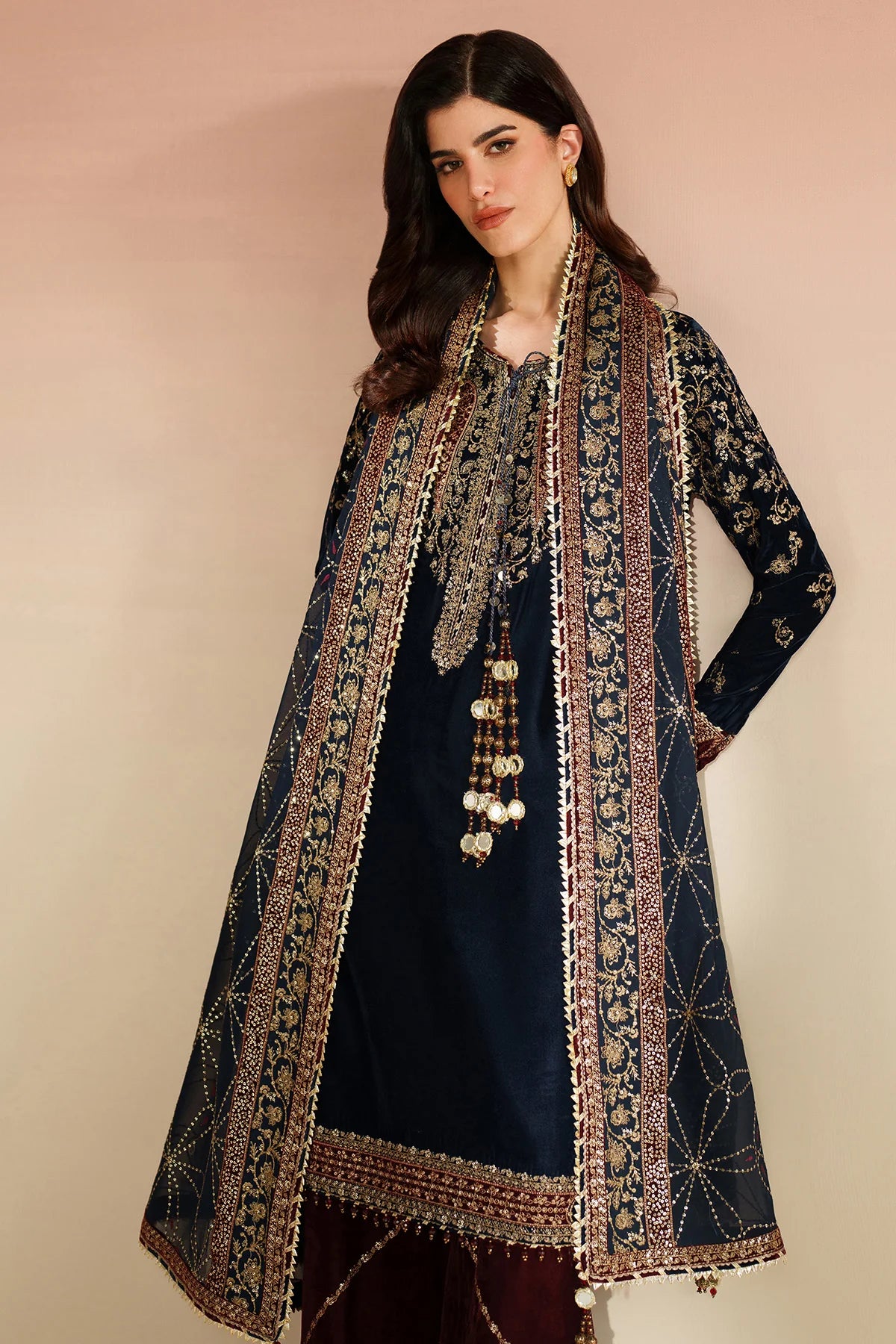 JZ-VVF-D7-0 | EMBROIDERED VELVET FORMAL | Jazmin