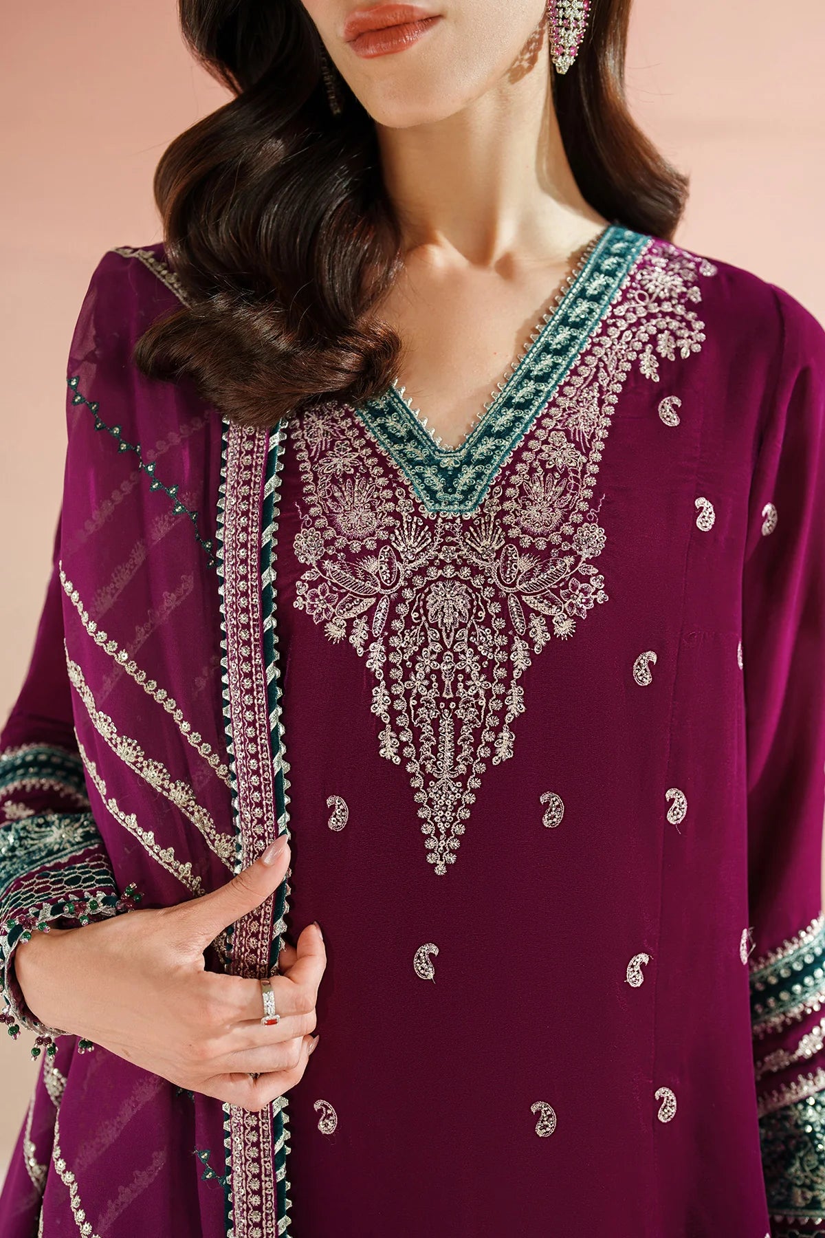 JZ-VVF-D6-0 | EMBROIDERED VELVET FORMAL | Jazmin