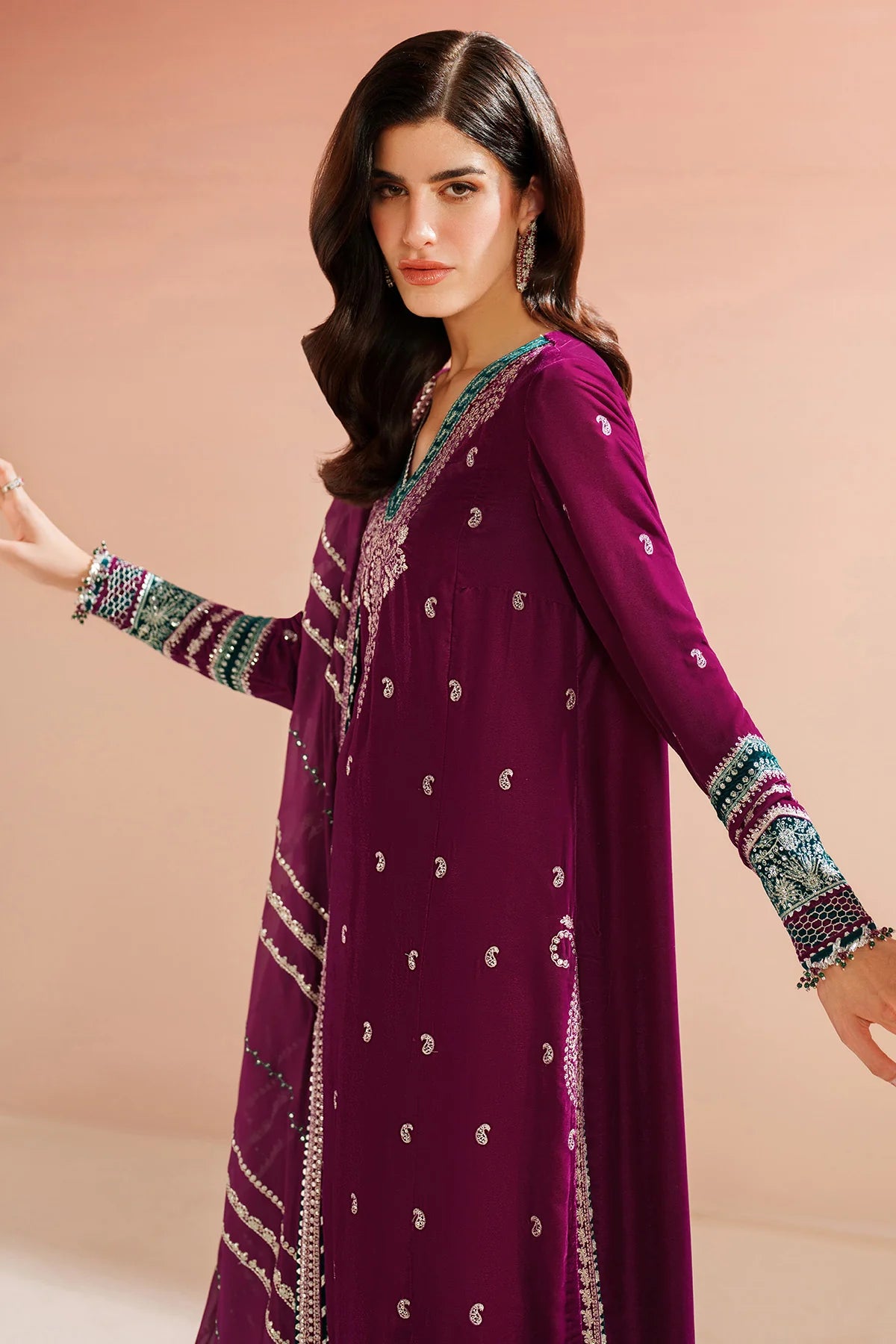 JZ-VVF-D6-0 | EMBROIDERED VELVET FORMAL | Jazmin