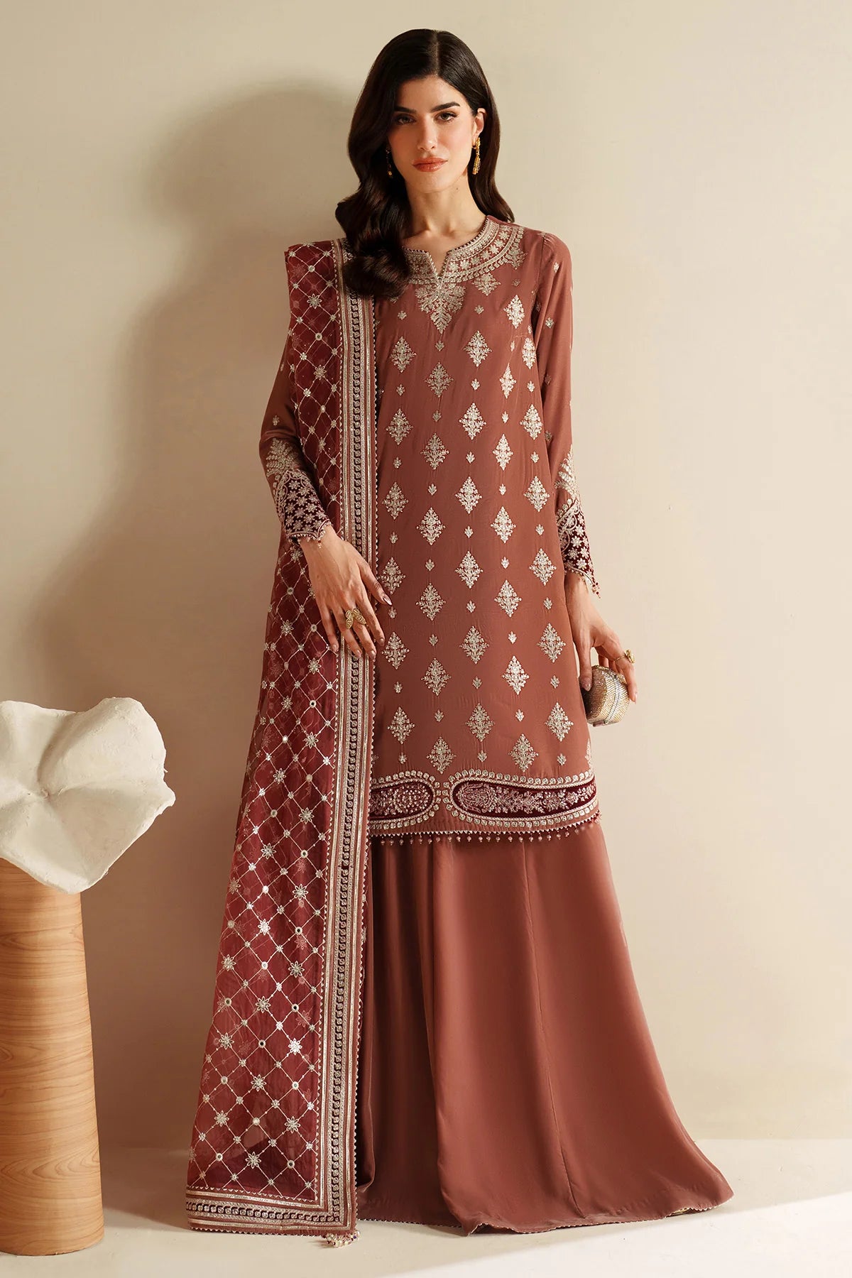 JZ-VVF-D3-0 | EMBROIDERED VELVET FORMAL | Jazmin