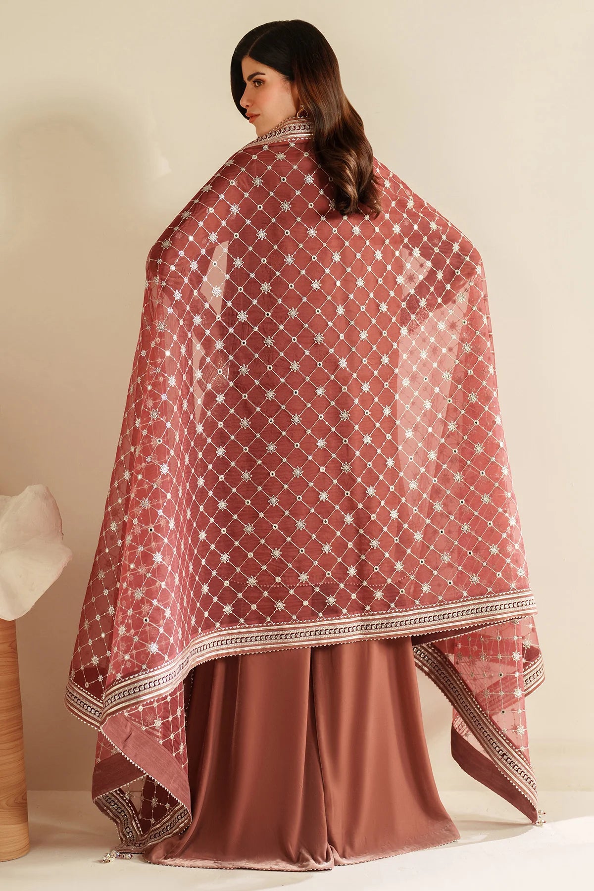JZ-VVF-D3-0 | EMBROIDERED VELVET FORMAL | Jazmin