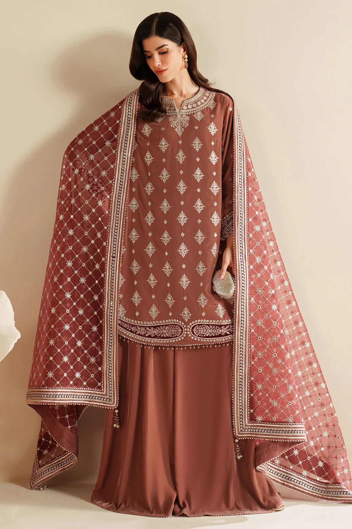 JZ-VVF-D3-0 | EMBROIDERED VELVET FORMAL | Jazmin