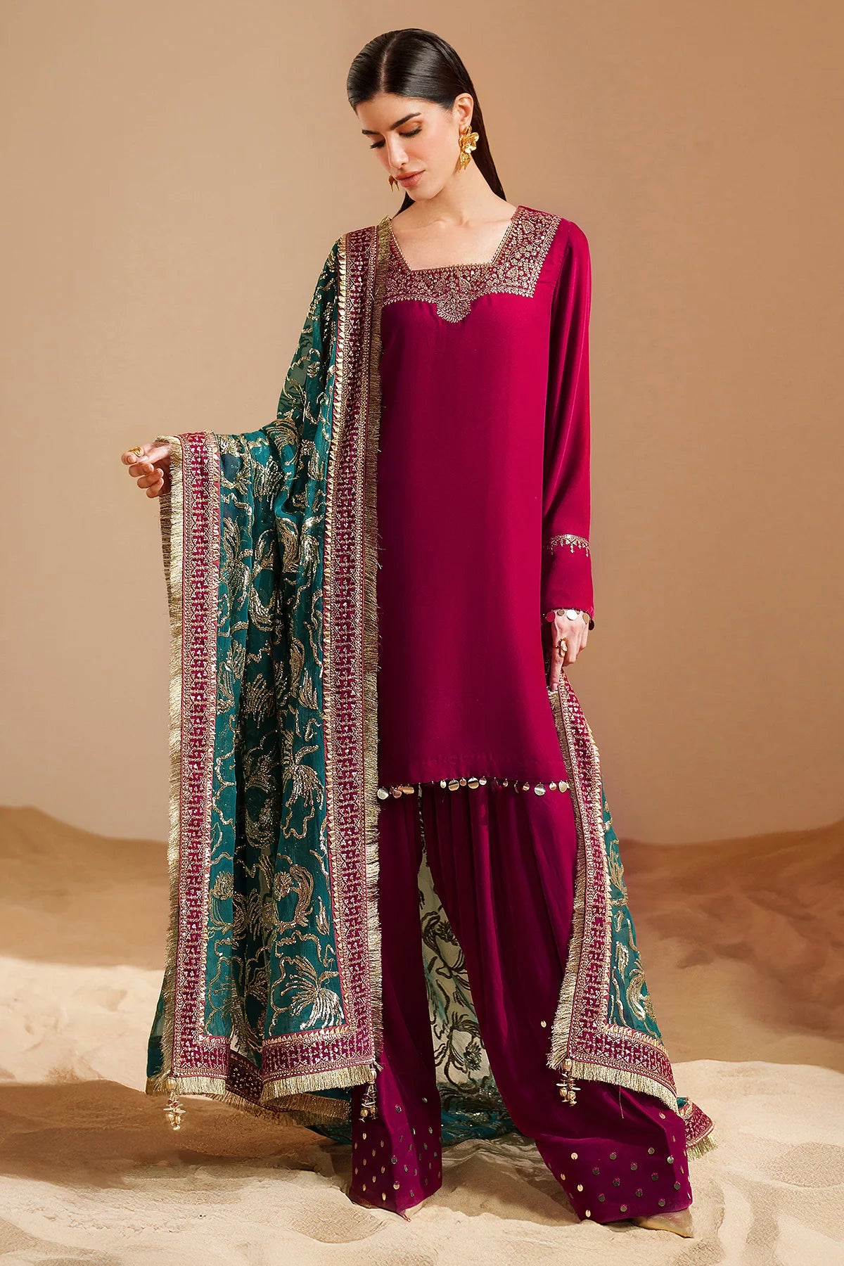 JZ-VVF-D9-0 | EMBROIDERED VELVET FORMAL | Jazmin