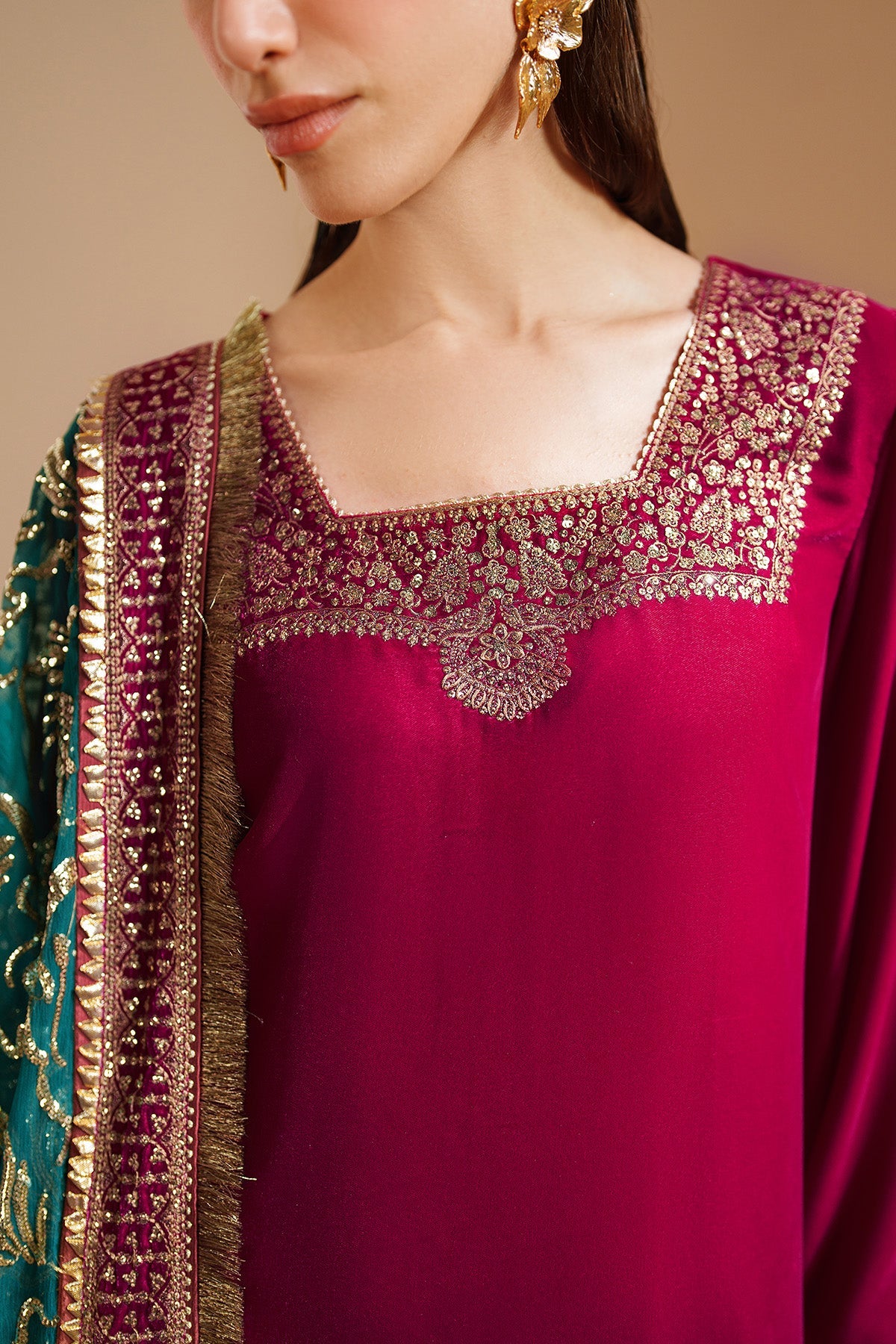 JZ-VVF-D9-0 | EMBROIDERED VELVET FORMAL | Jazmin