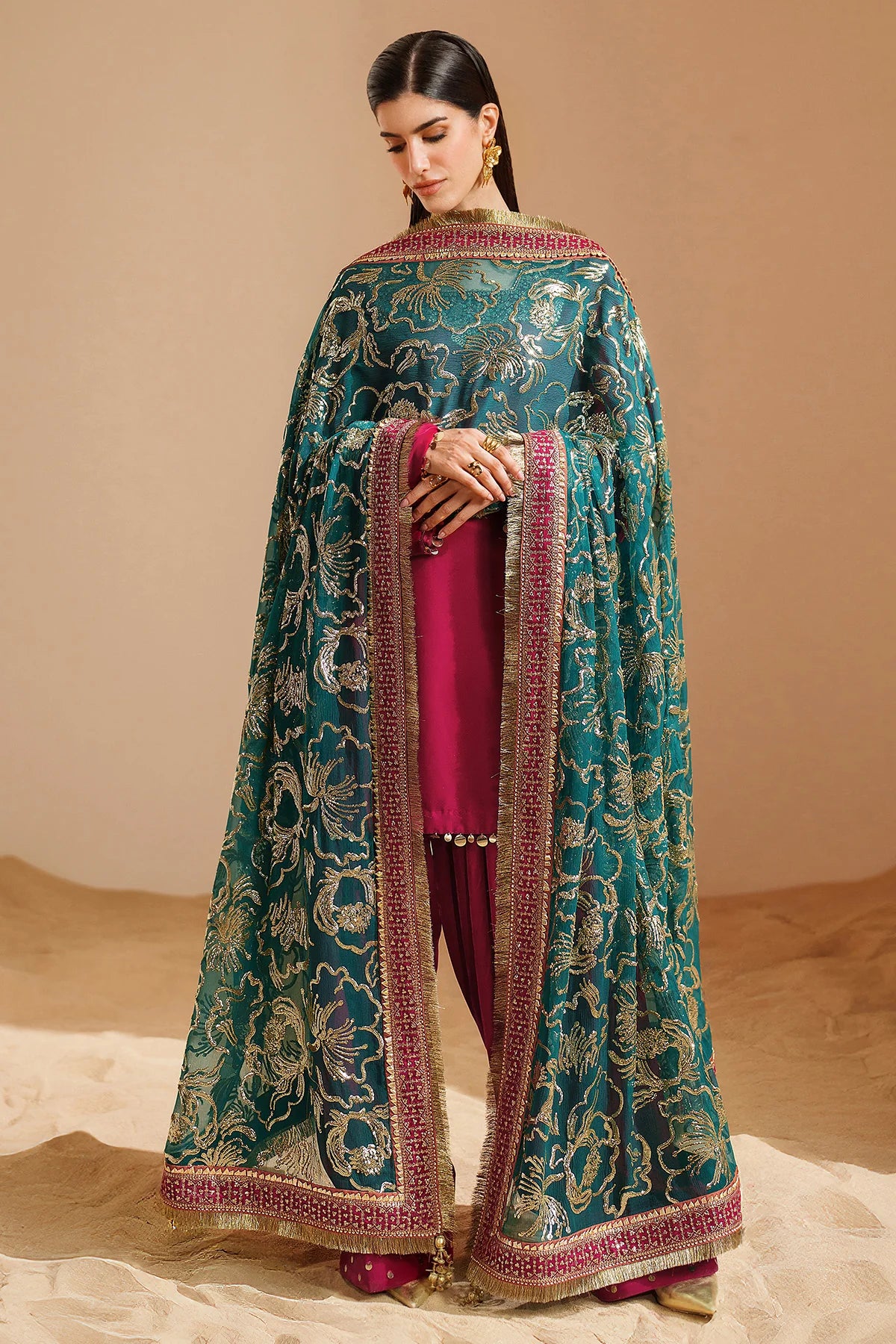 JZ-VVF-D9-0 | EMBROIDERED VELVET FORMAL | Jazmin