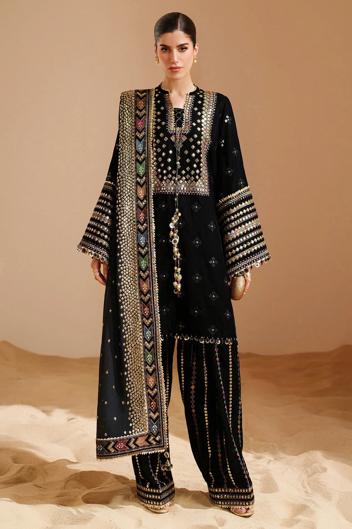 JZ-VVF-D5-0 | EMBROIDERED VELVET FORMAL | Jazmin