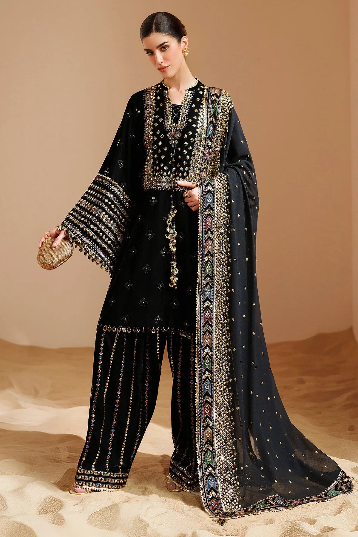 JZ-VVF-D5-0 | EMBROIDERED VELVET FORMAL | Jazmin