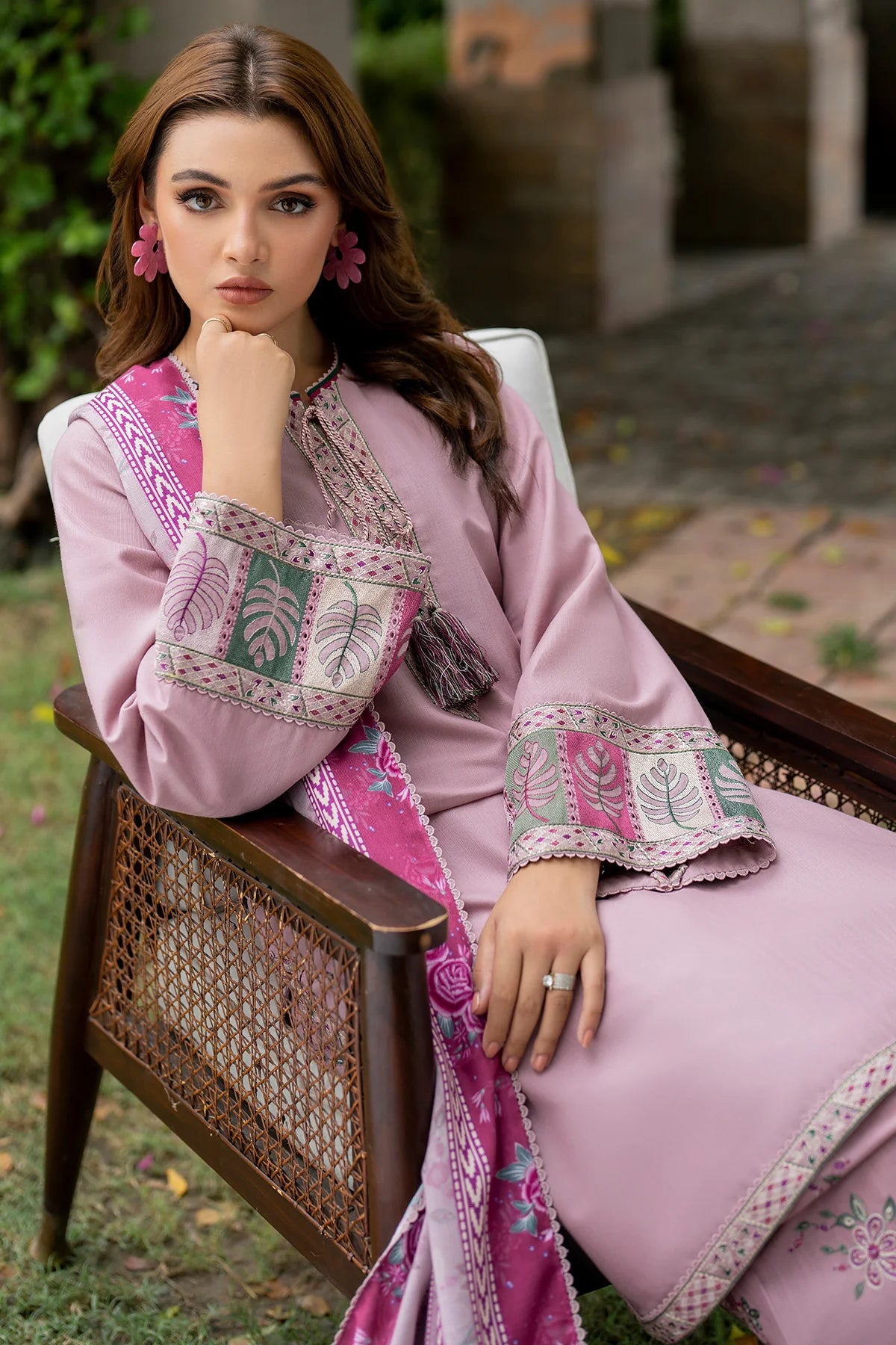 JZ-UW-D0055-0 | EMBROIDERED KHADDAR | Jazmin