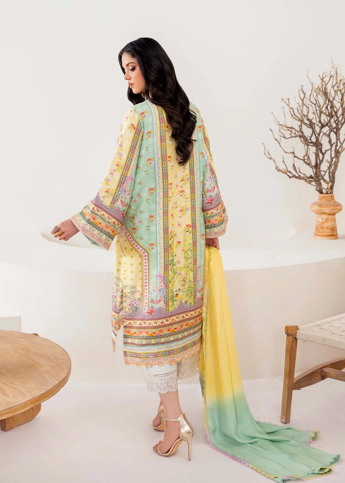 Mira | Kanwal Malik | Ayra Casual Pret'25