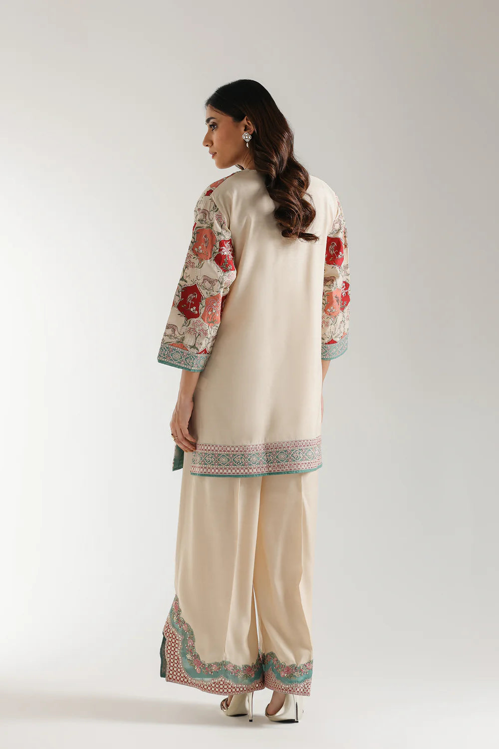 OFF WHITE | E0738/104/004 | BOUTIQUE COLLECTIONS| ETHNC