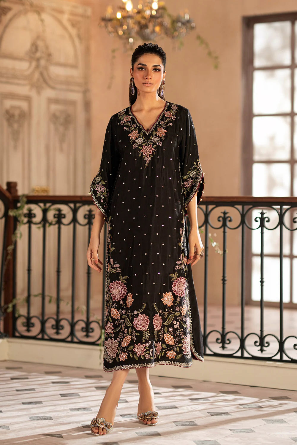 BLACK | E0762/104/902 | BOUTIQUE COLLECTIONS| ETHNC