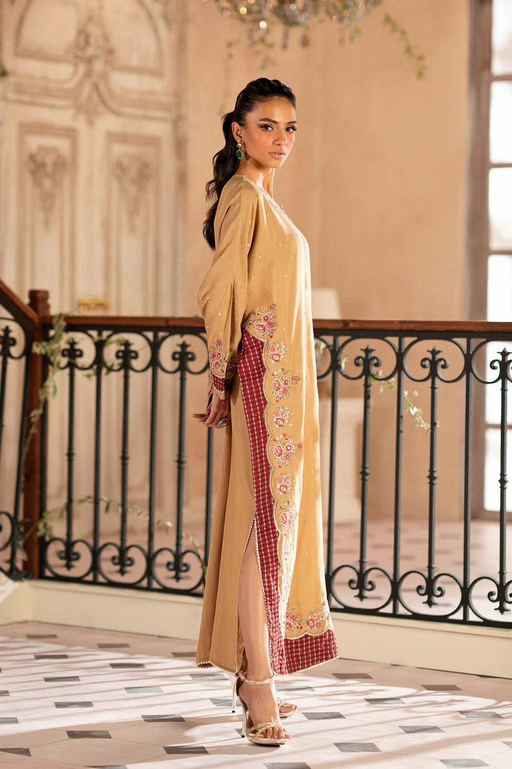 BEIGE | E0767/104/113 | BOUTIQUE COLLECTIONS| ETHNC