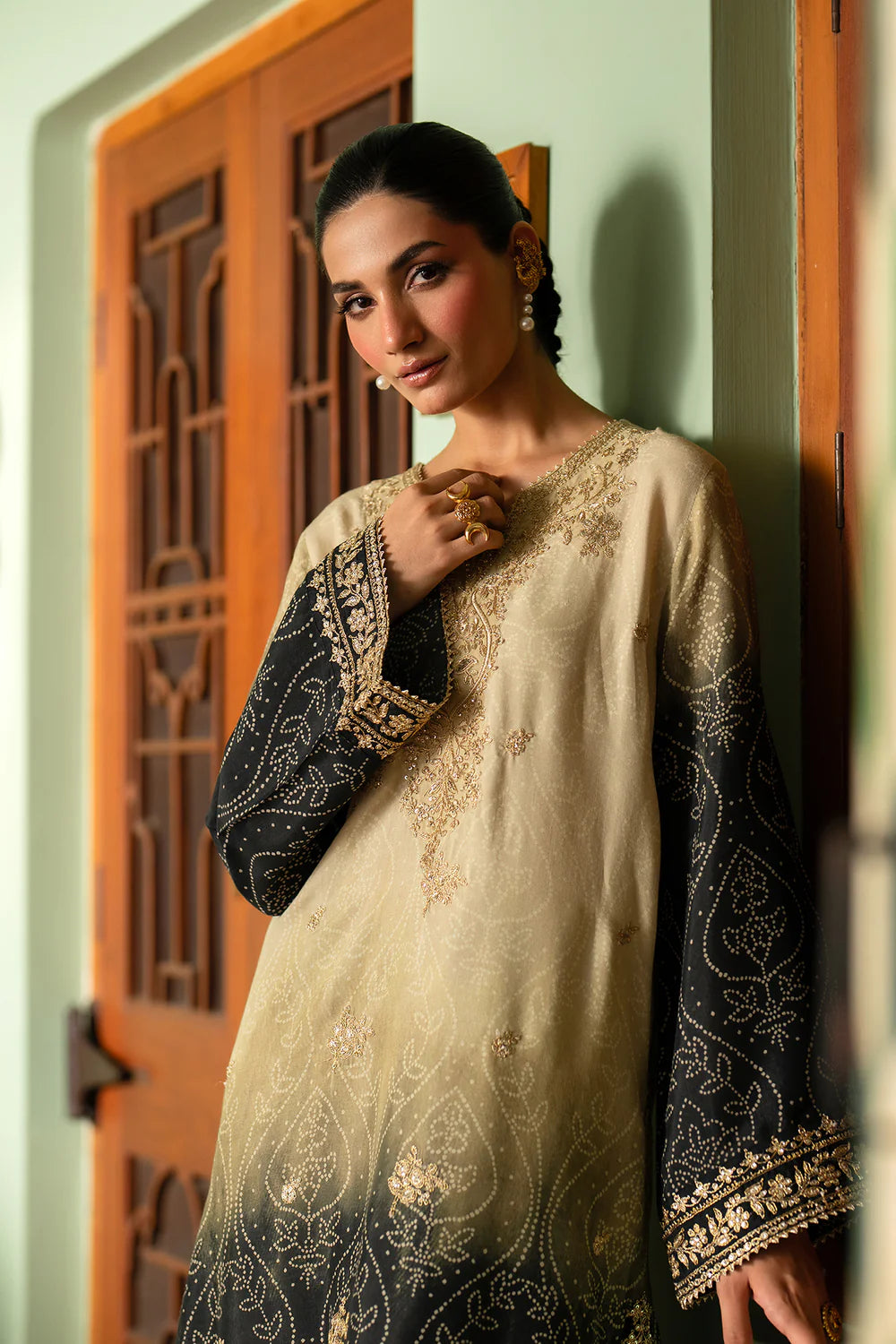 PALE GREEN | E0794/104/129 | BOUTIQUE COLLECTIONS| ETHNC