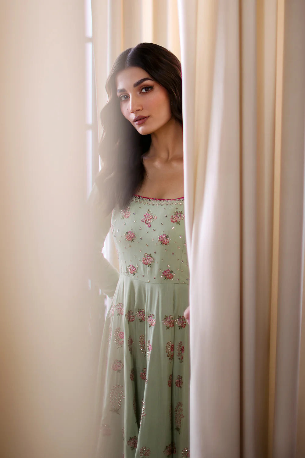 PALE GREEN | E104/130/0800 | BOUTIQUE COLLECTIONS| ETHNC