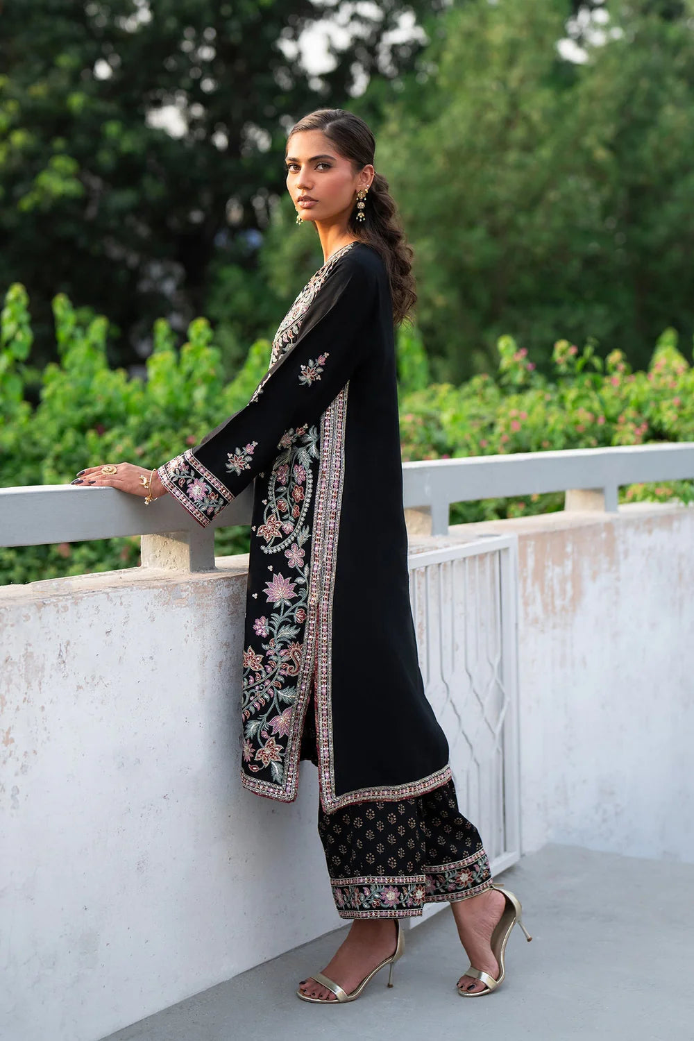 JET BLACK | E104/902/0819 | BOUTIQUE COLLECTIONS| ETHNC