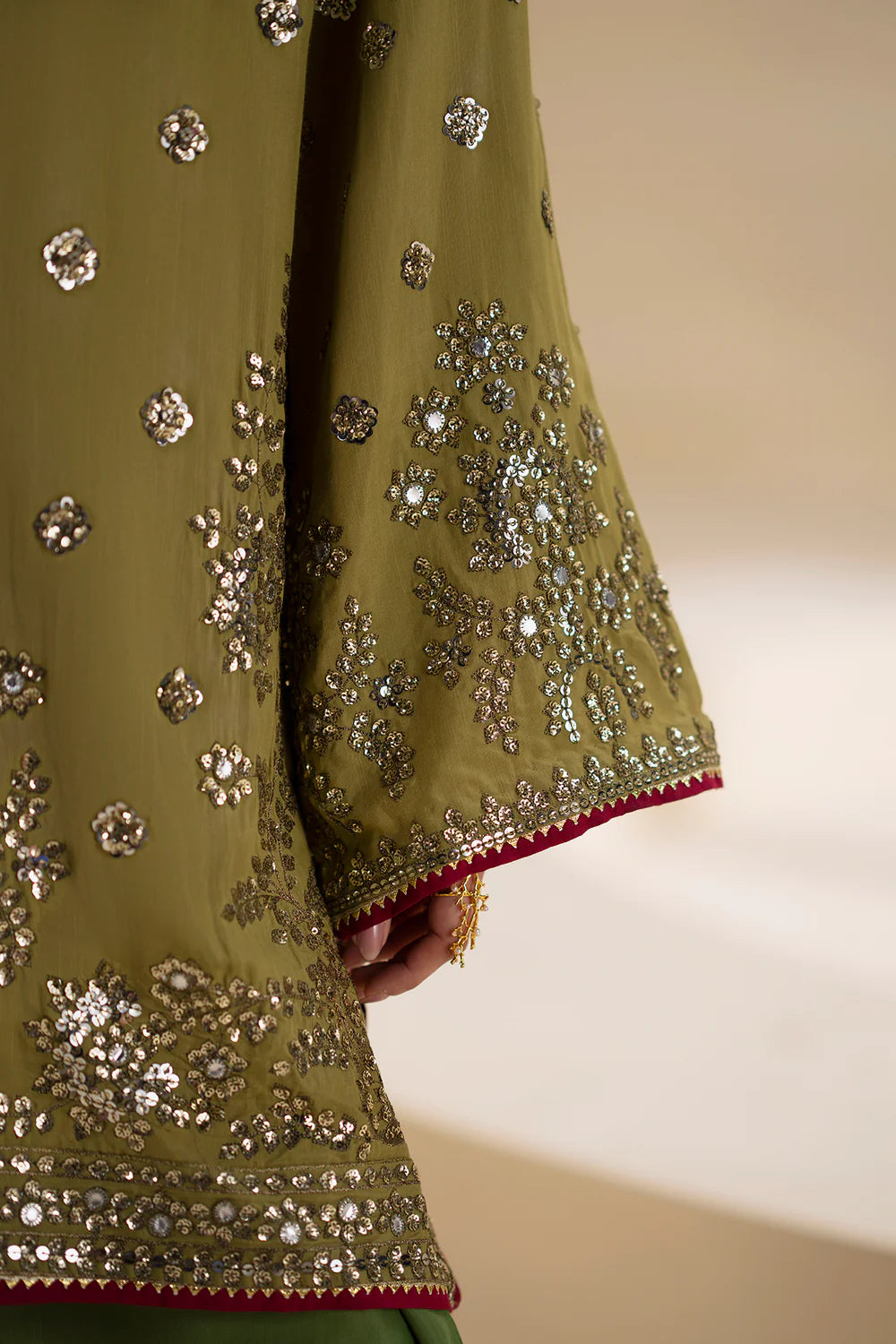 GREEN | E0854/104/122 | Winter '25 | Ethnc