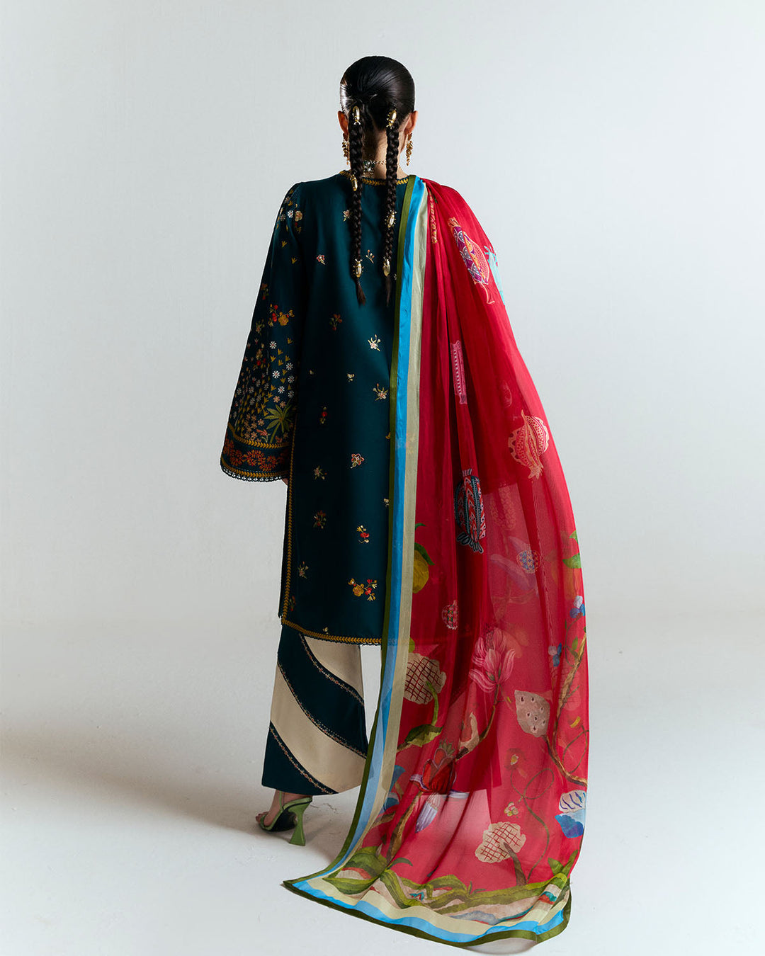 Anara | Jugnu Lahore Unstitched’25