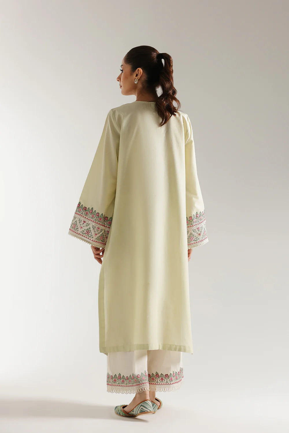 PALE GREEN | E3241/103/130 | Ethnc