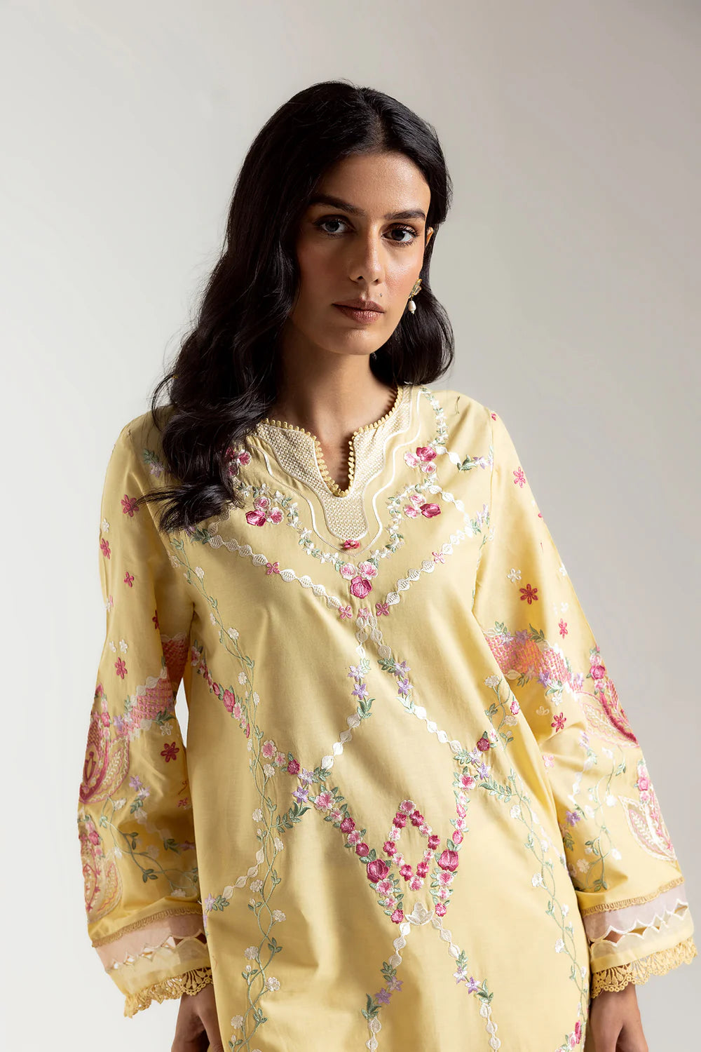 PALE YELLOW | E3254/103/226 | Ethnc