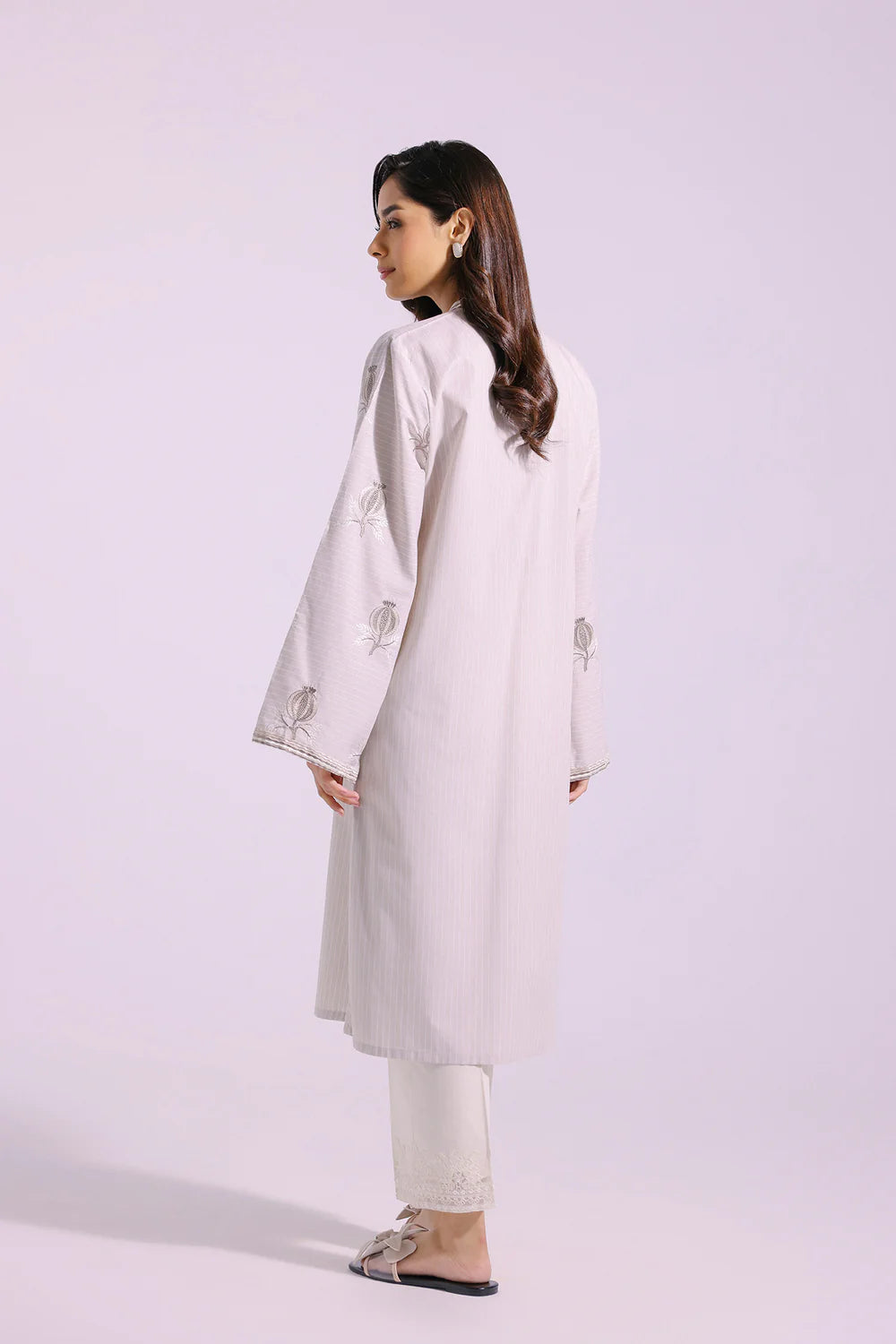BEIGE | E4039/102/112 | Ethnc (RTS)