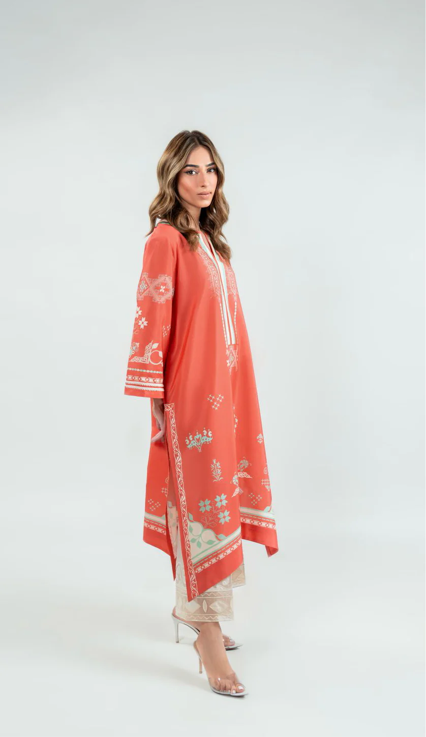 Dina (A) | BARAÉ KHANOM