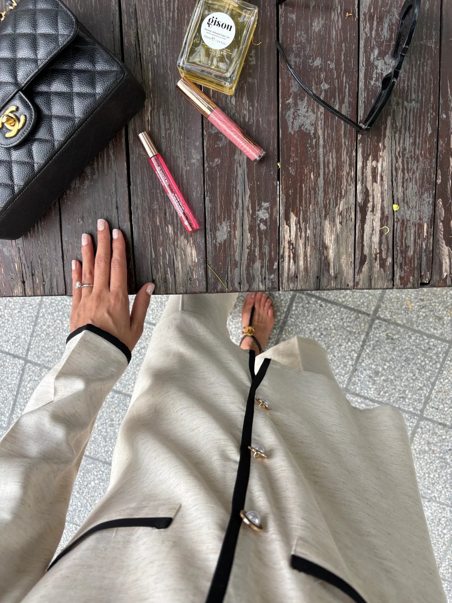 BOUCLE SET IN HEATHERED OAT WOOL | SAK ATELIER