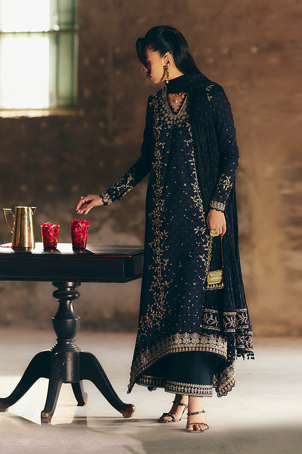 LAYALE | Suffuse by Sana Yasir