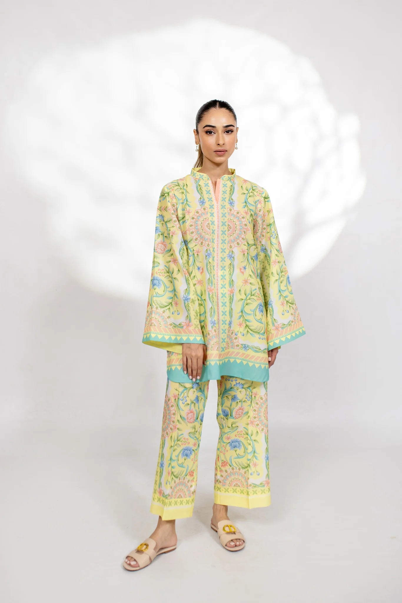 Petra (B) | BARAÉ KHANOM