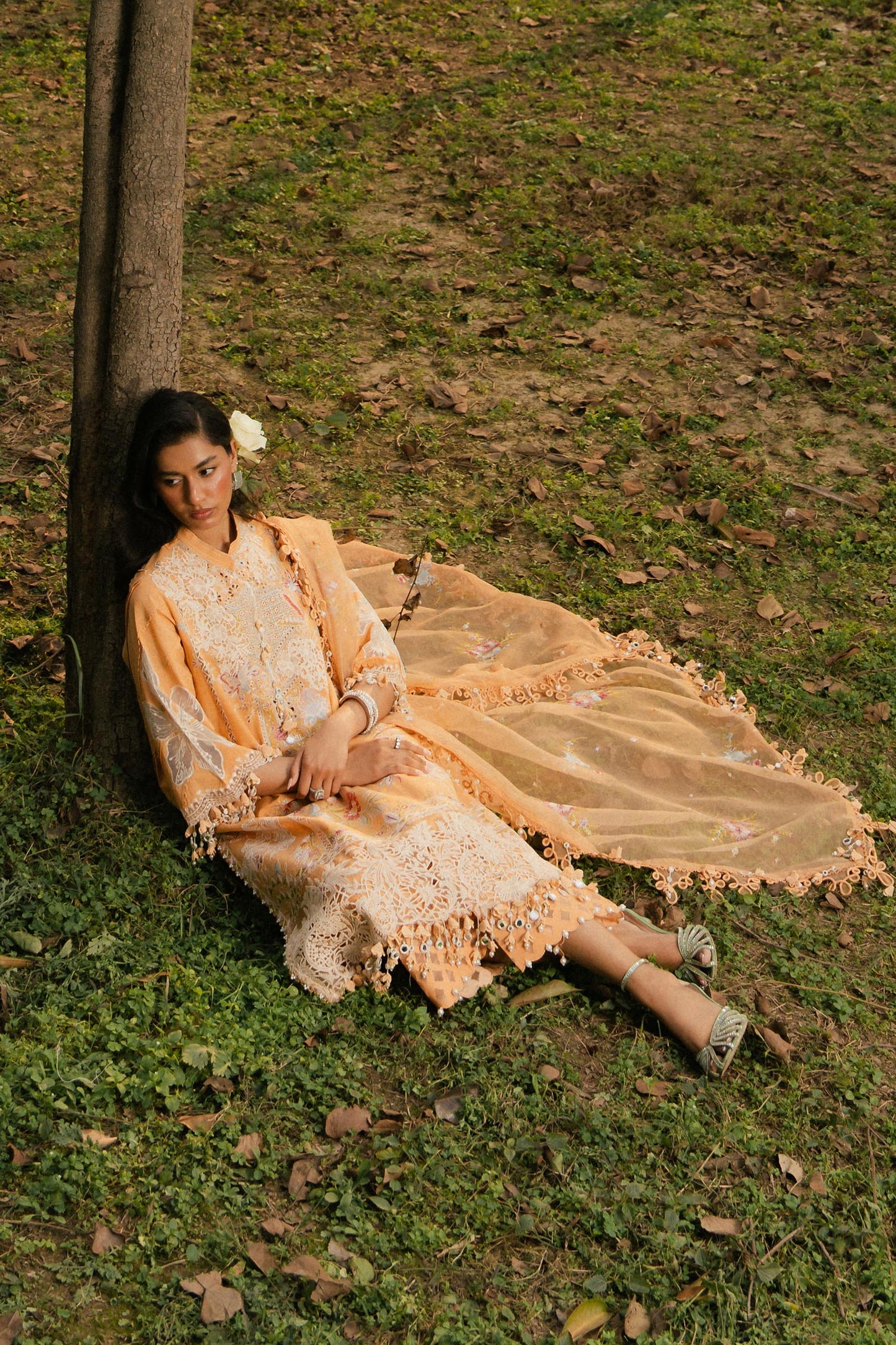 Sana Safinaz Luxury Lawn 2025 | L251-008B-3CT