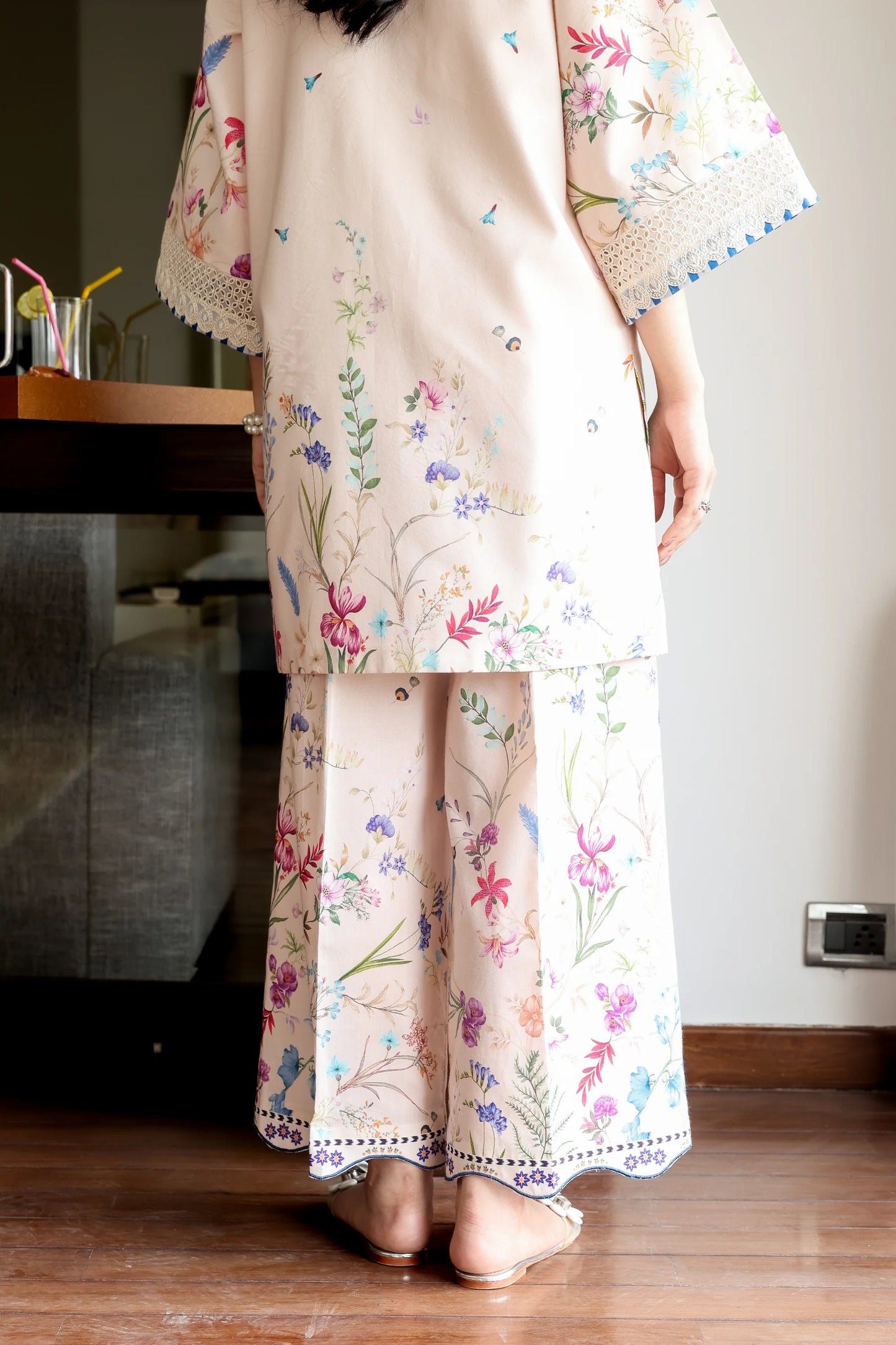 BLUSH PINK LILY LUXURY PRINTED & EMBROIDERED 2PCS SET (NPA2-25312) | ZAIB