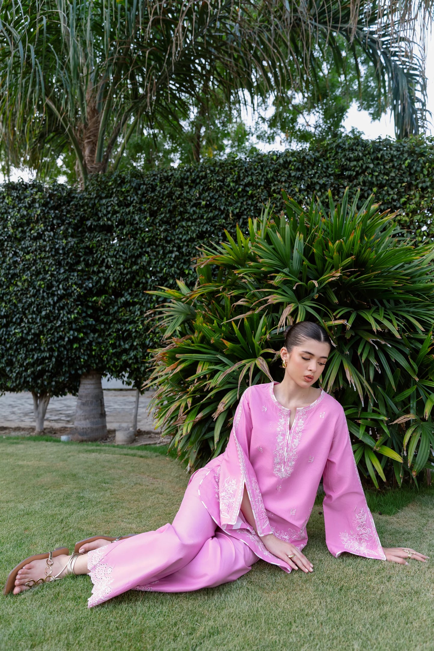 BRIGHT PINK LUXURY EMBROIDERED 2PCS SET (NPA2-25305) | ZAIB