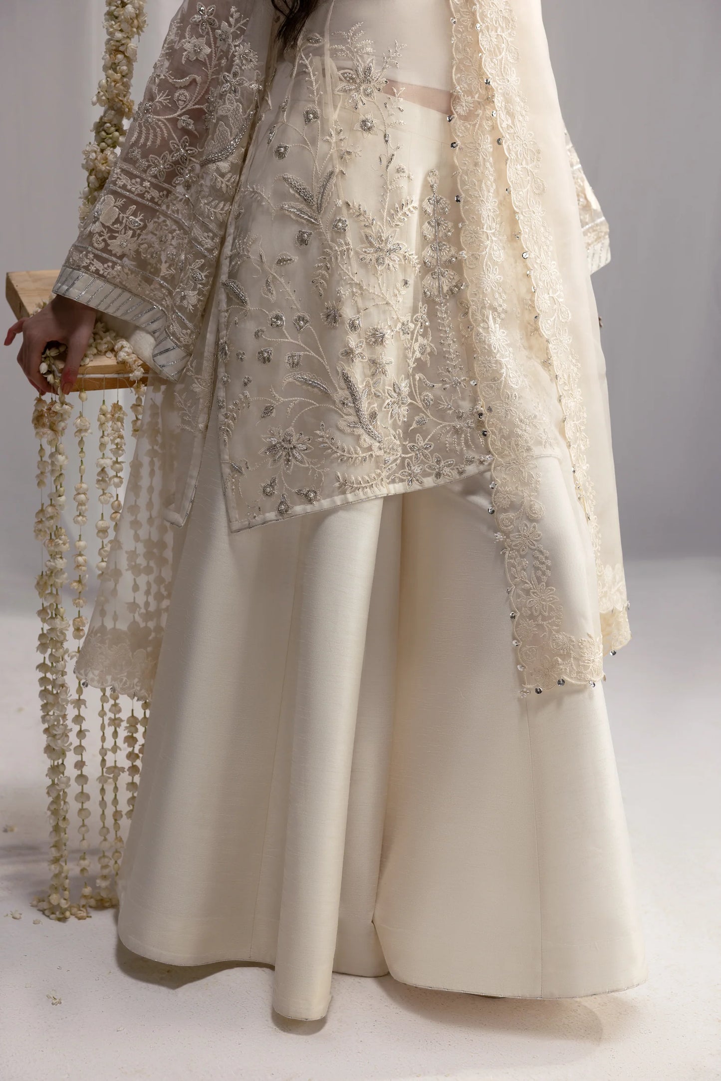 IVORY LUXURY WEDDING EDIT 2025 (NPA3-25452) | ZAIB