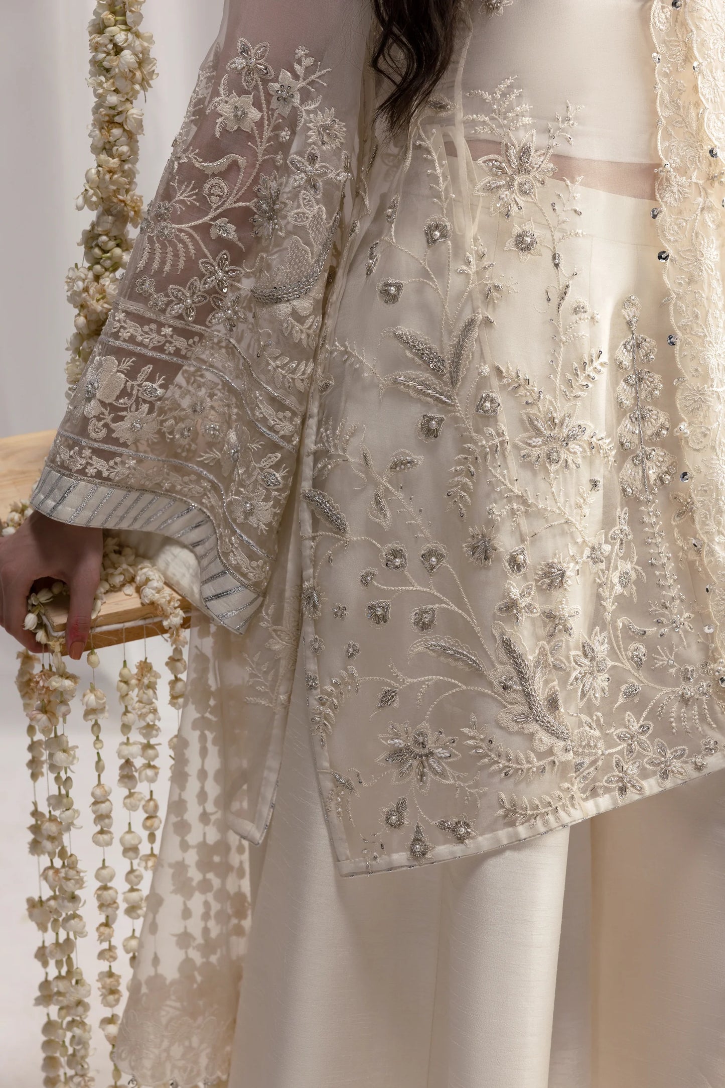 IVORY LUXURY WEDDING EDIT 2025 (NPA3-25452) | ZAIB