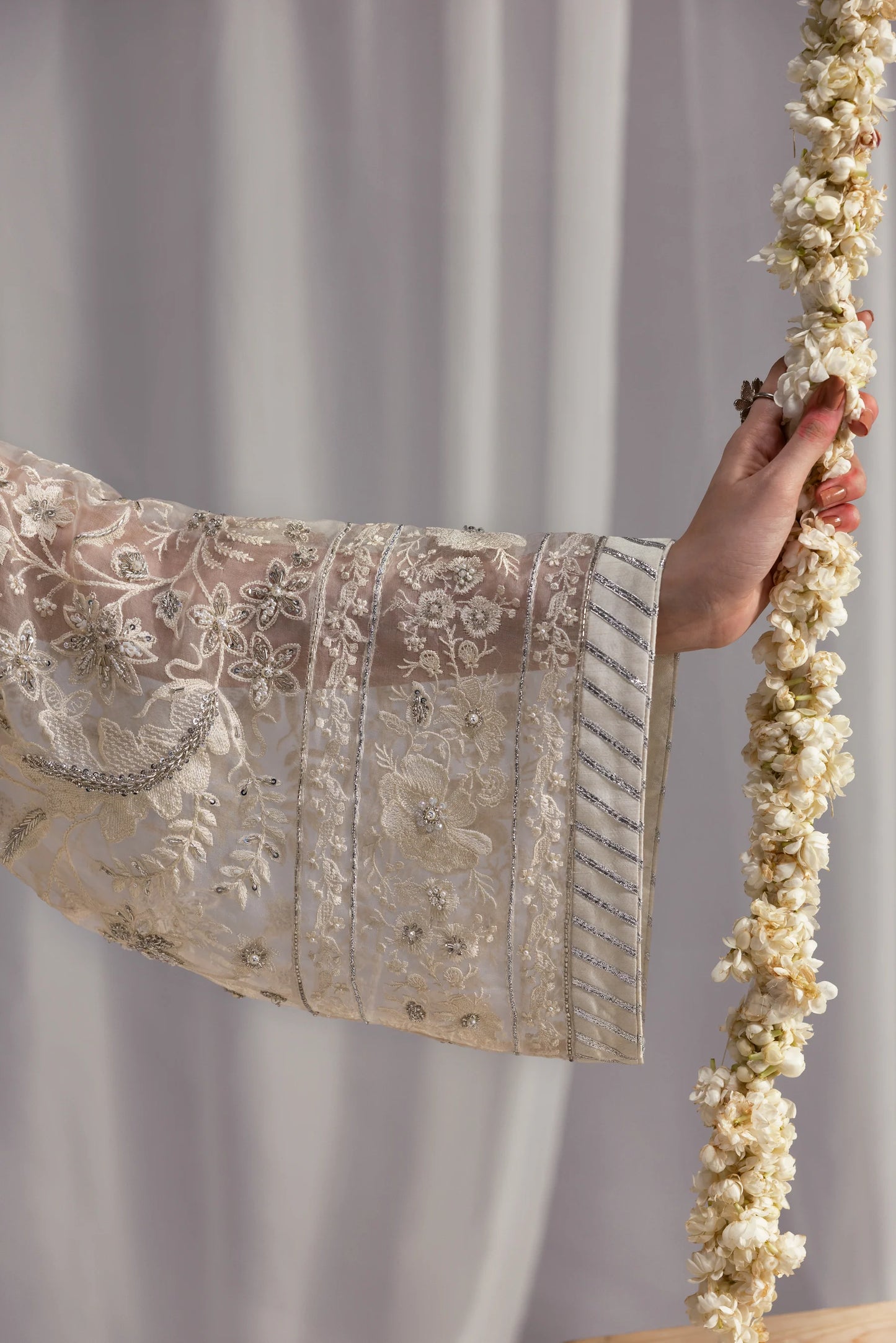 IVORY LUXURY WEDDING EDIT 2025 (NPA3-25452) | ZAIB