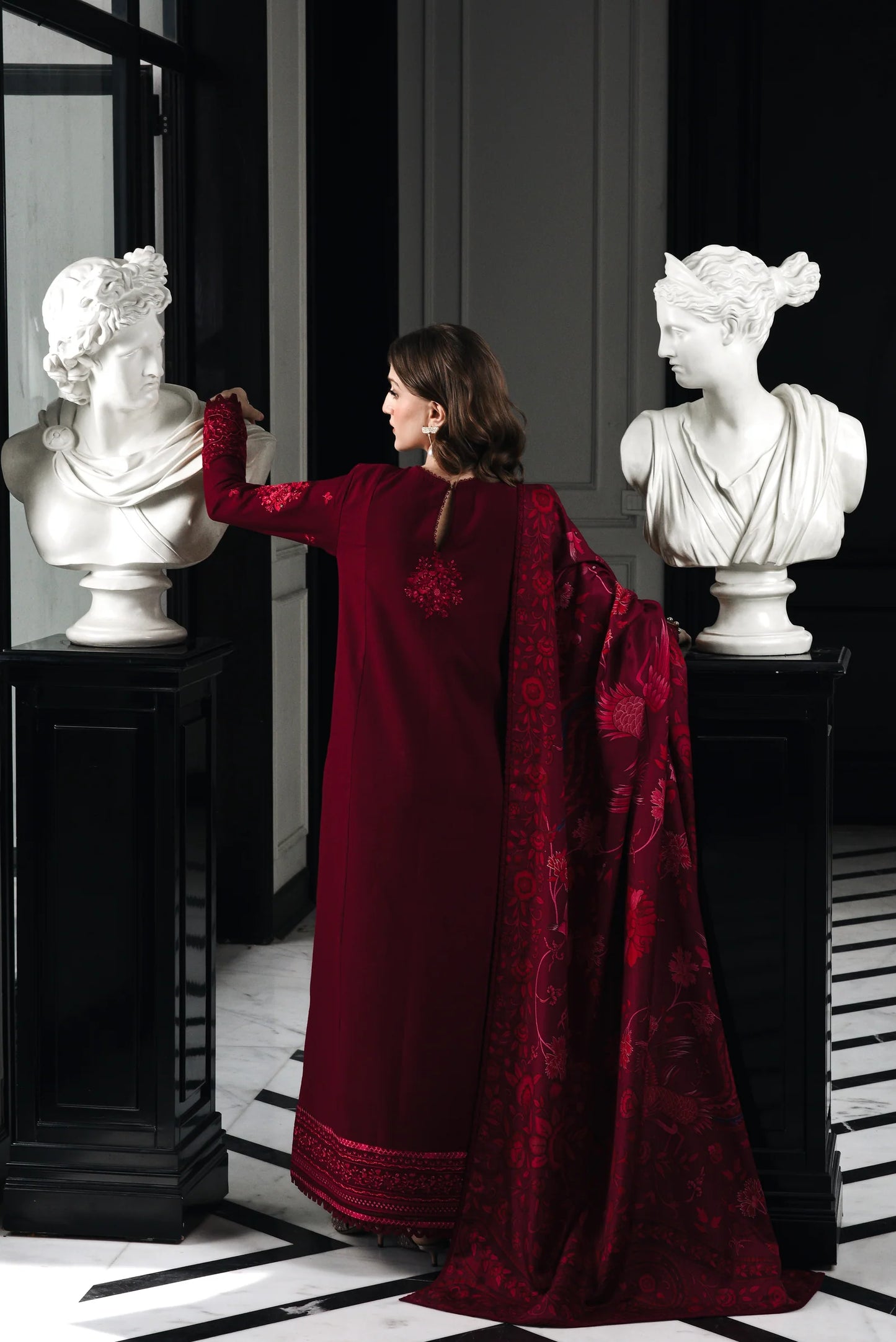 MAROON LUXURY EMBROIDERED KARANDI SET (NEL-25622) | ZAIB