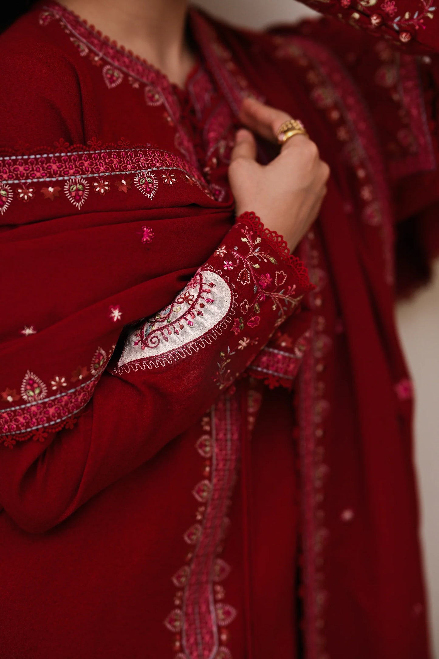 DEEP RED | LUXURY EMBROIDERED KARANDI | (NPA3-25449) | ZAIB