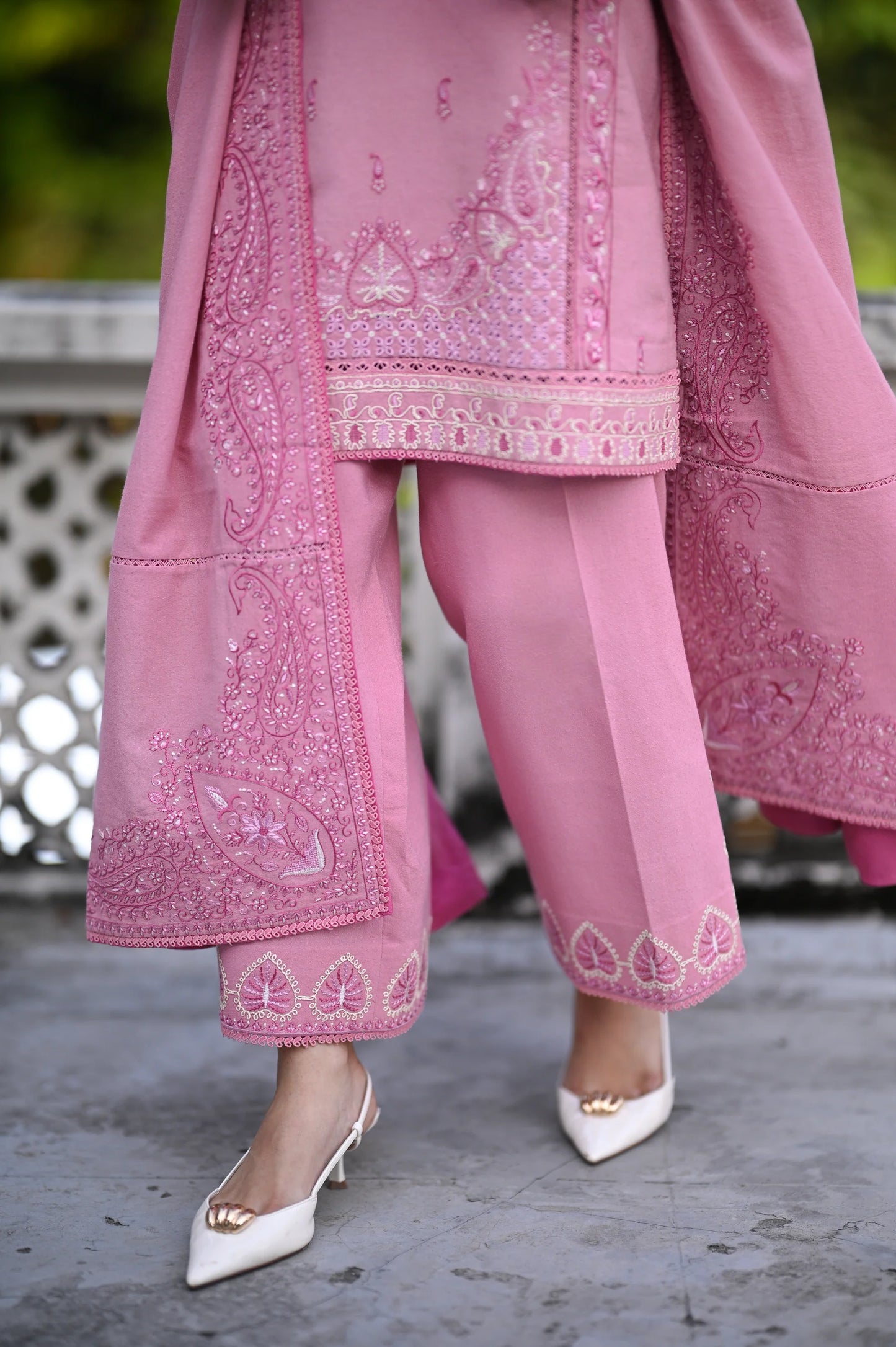 ROSE PINK | LUXURY EMBROIDERED KARANDI | (NPA3-25446) | ZAIB