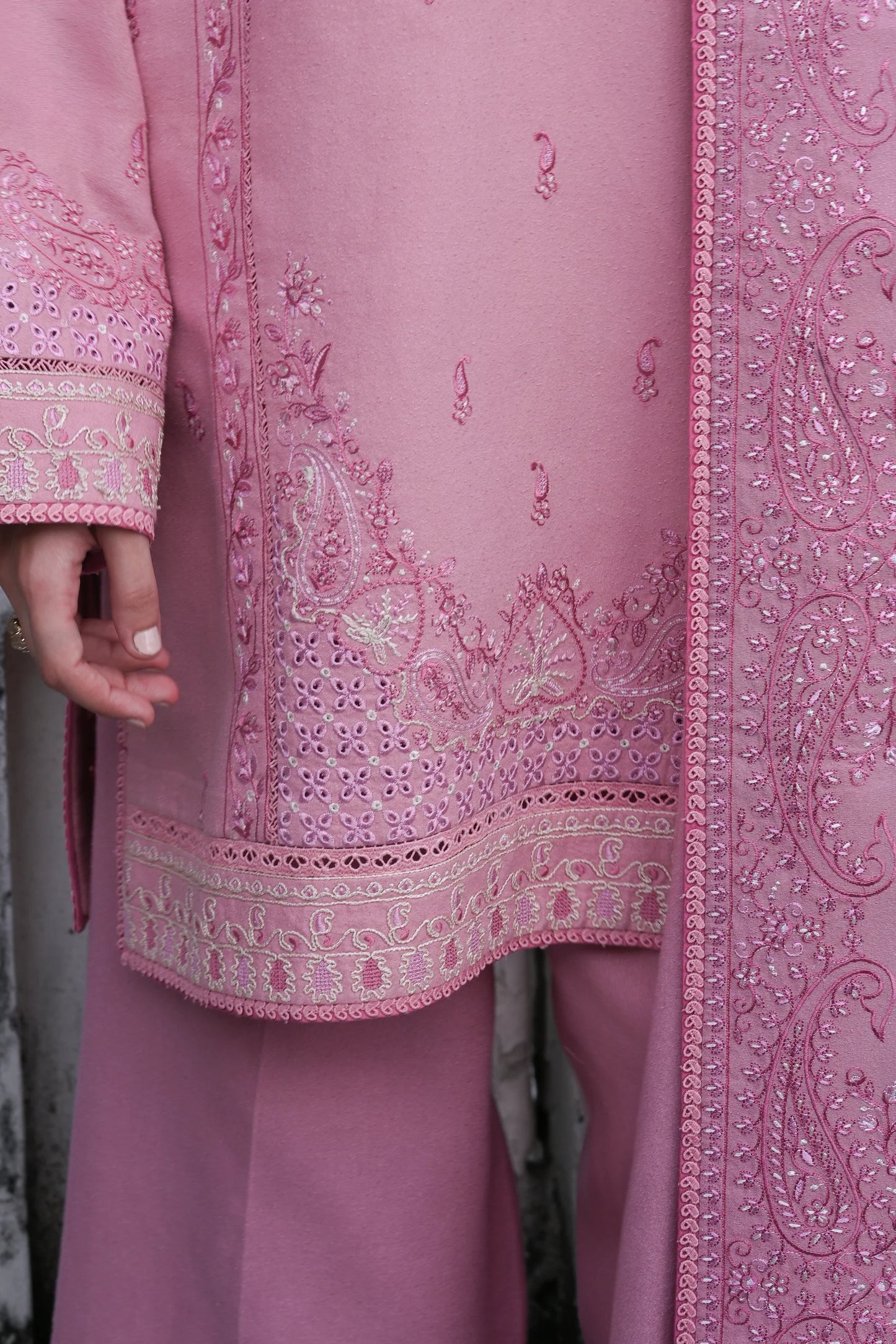ROSE PINK | LUXURY EMBROIDERED KARANDI | (NPA3-25446) | ZAIB