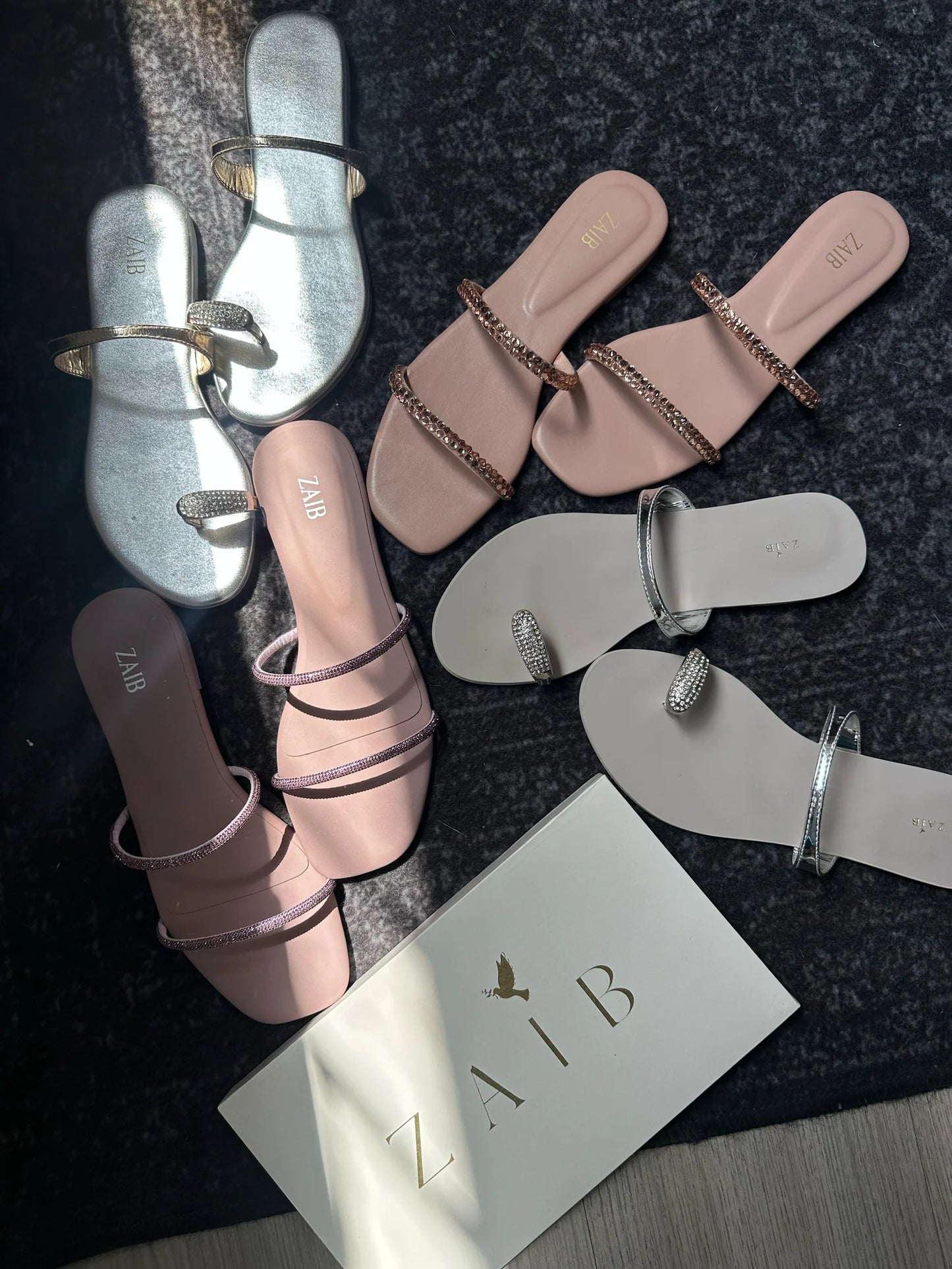 I'M PEACHY CRYSTAL FLAT | ZAIB | FOOTWEAR