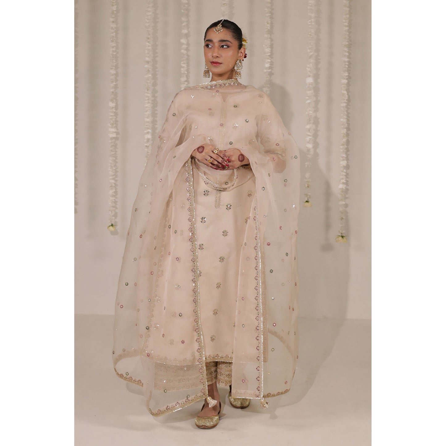 BEIGE OUTFIT | DYOT | CHOTI EID' 25