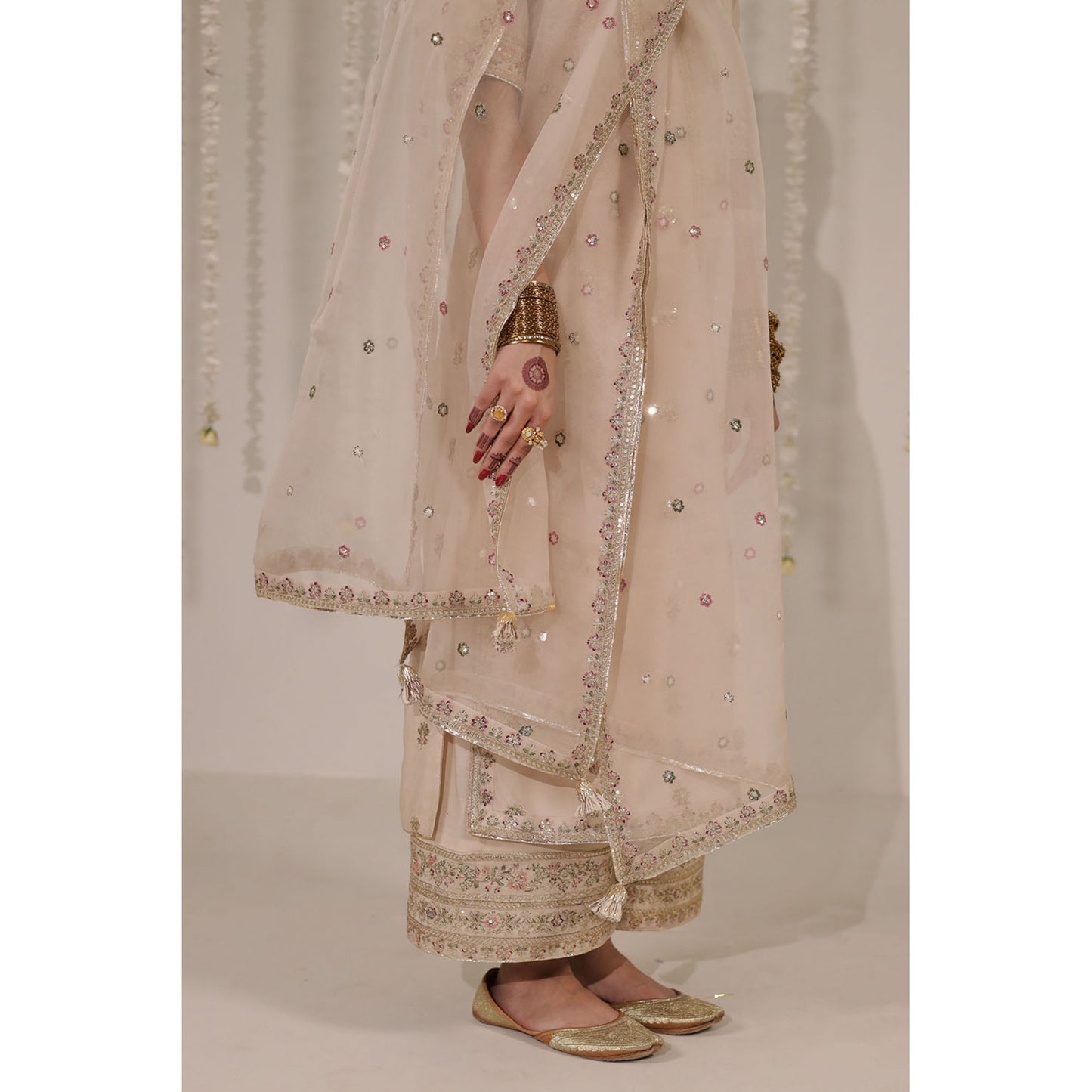 BEIGE OUTFIT | DYOT | CHOTI EID' 25