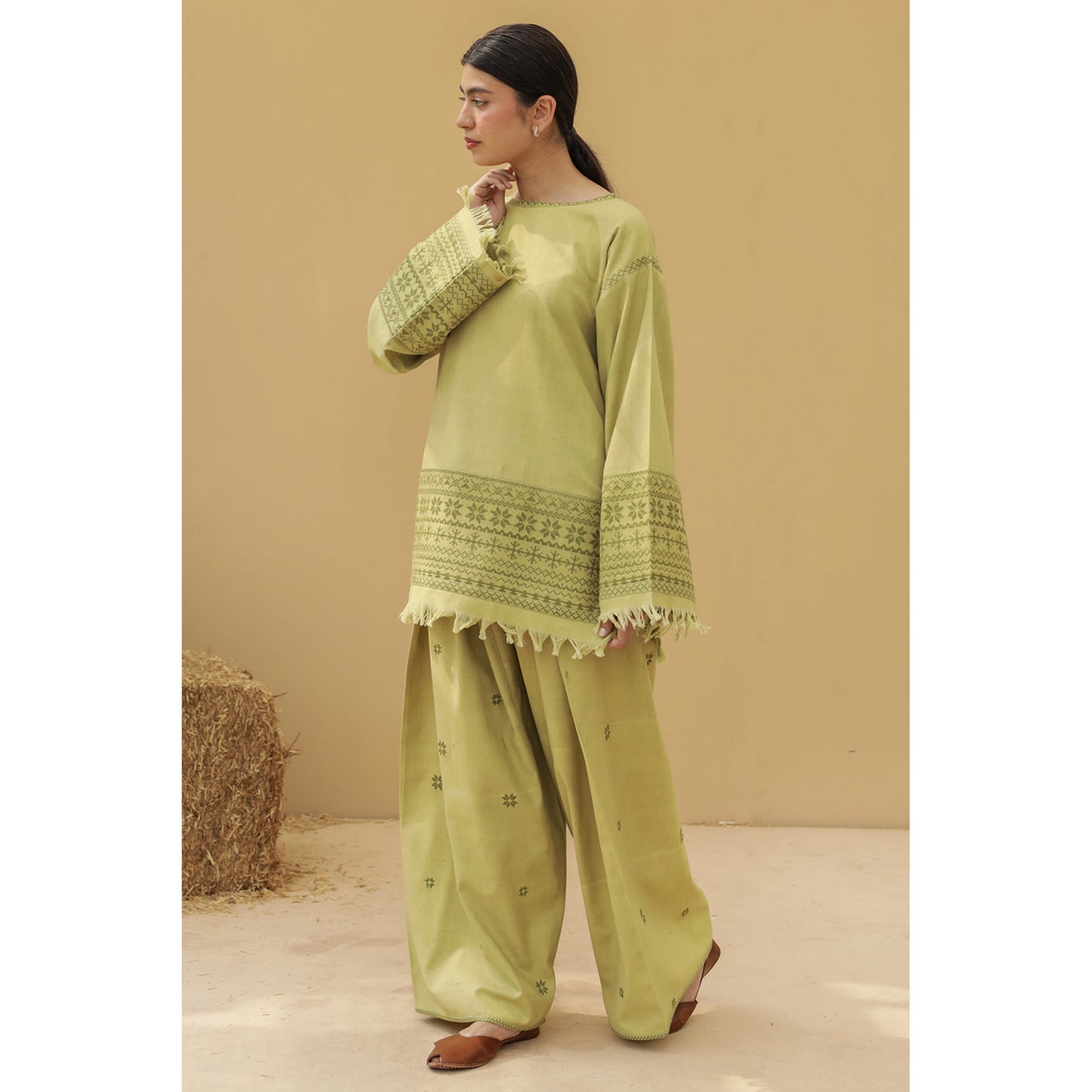 AVOCADO GREEN OUTFIT | FALL WINTER '25 DYOT
