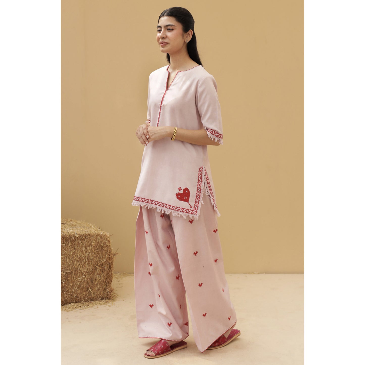 PALE BLUSH OUTFIT | FALL WINTER '25 DYOT