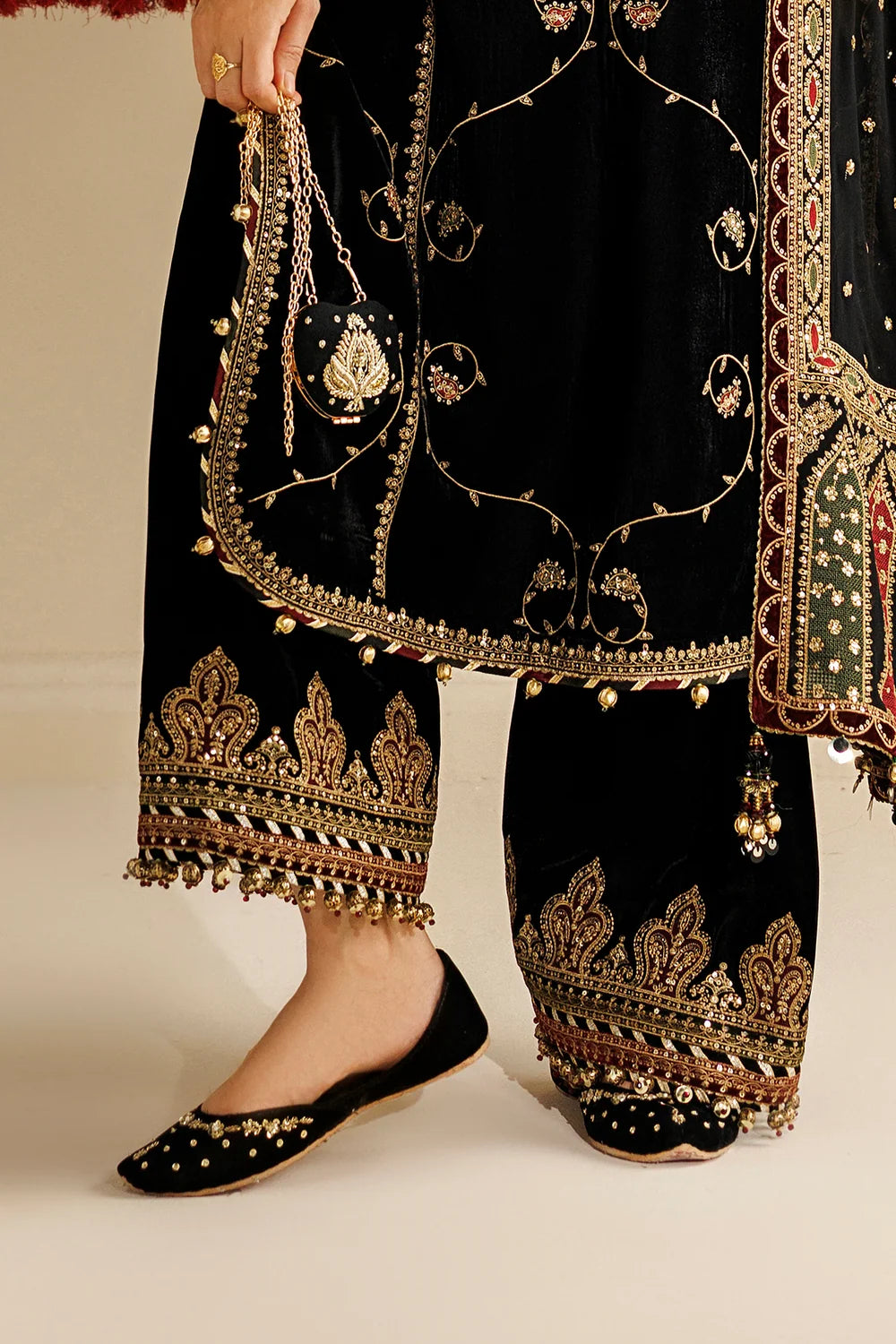 EMBROIDERED VELVET KHUSSA D-13 | Chandni Velvet Formals ‘26 | Jazmin | Footwear